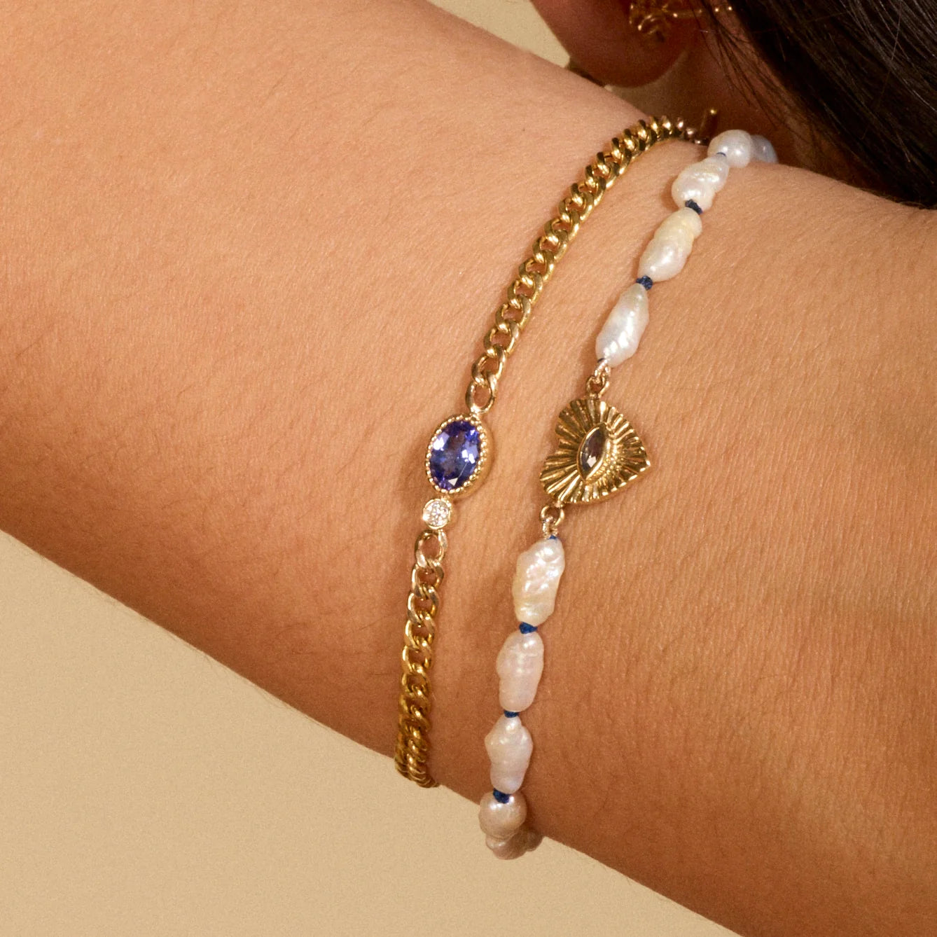 Heshi Pearl Bracelet with Sapphire Heart - Navy — Zahava Heirlooms Trunk Show