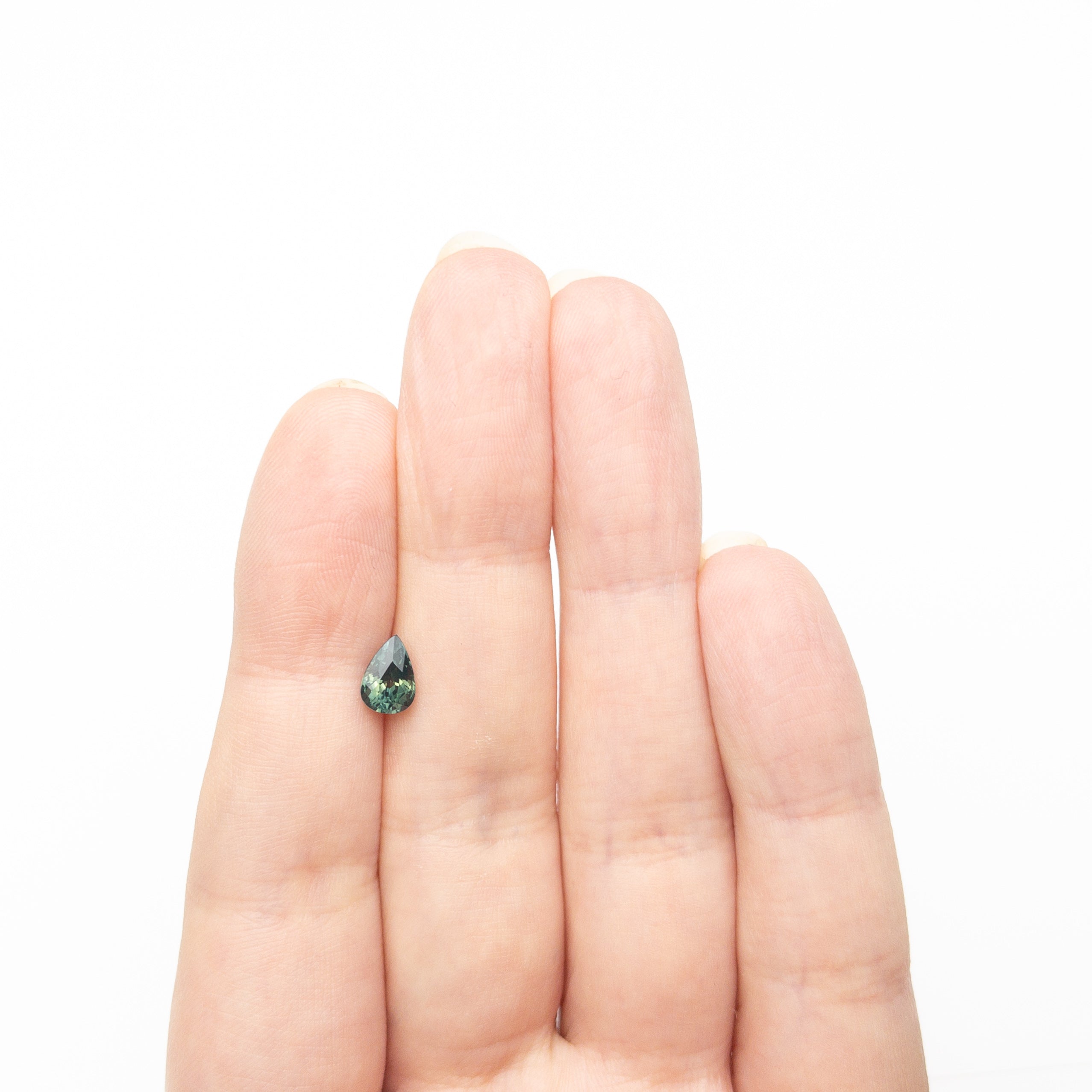 1.00ct 7.10x4.56x4.06mm Pear Brilliant Sapphire 25366-01