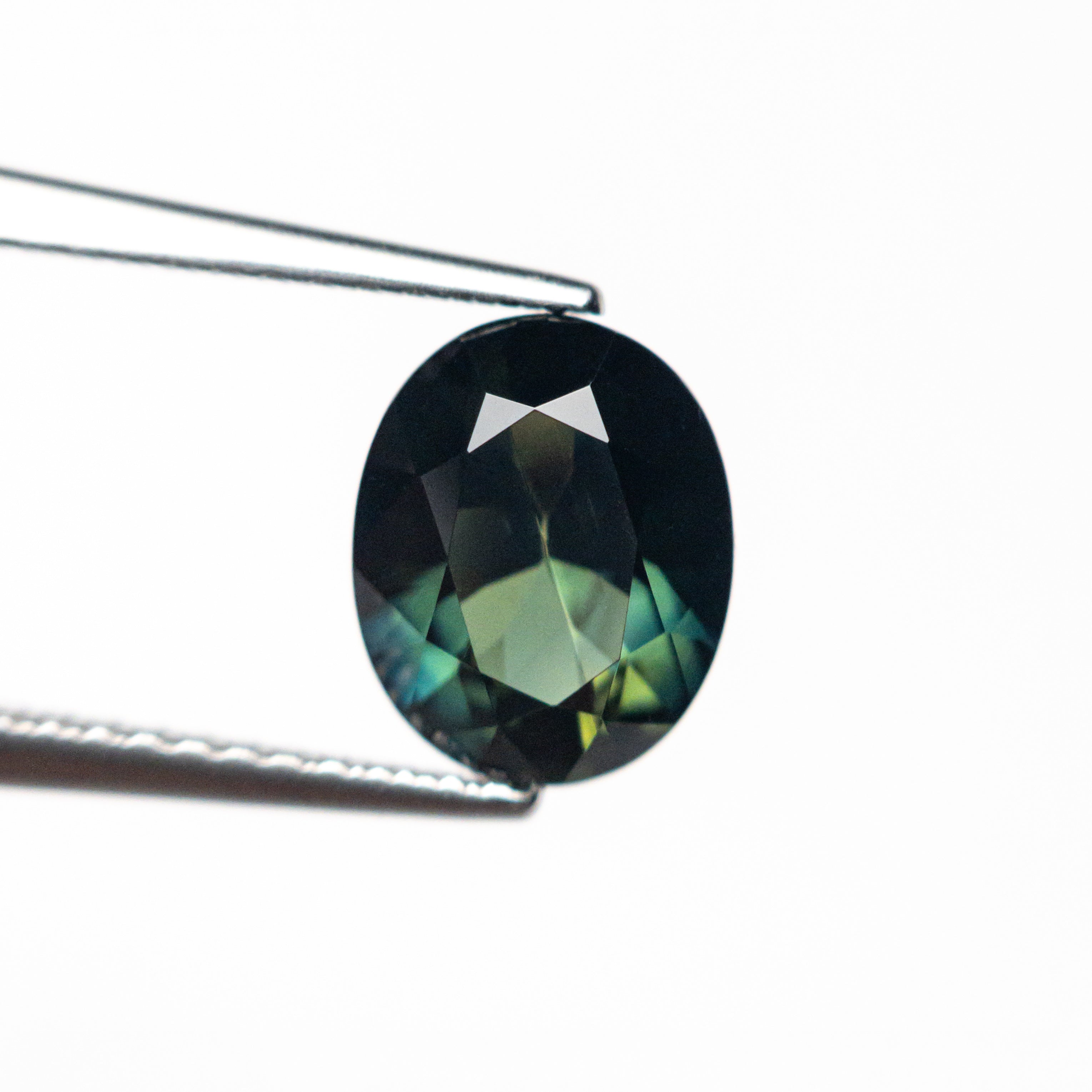 2.11ct 8.59x6.98x4.36mm Oval Brilliant Sapphire 26623-02