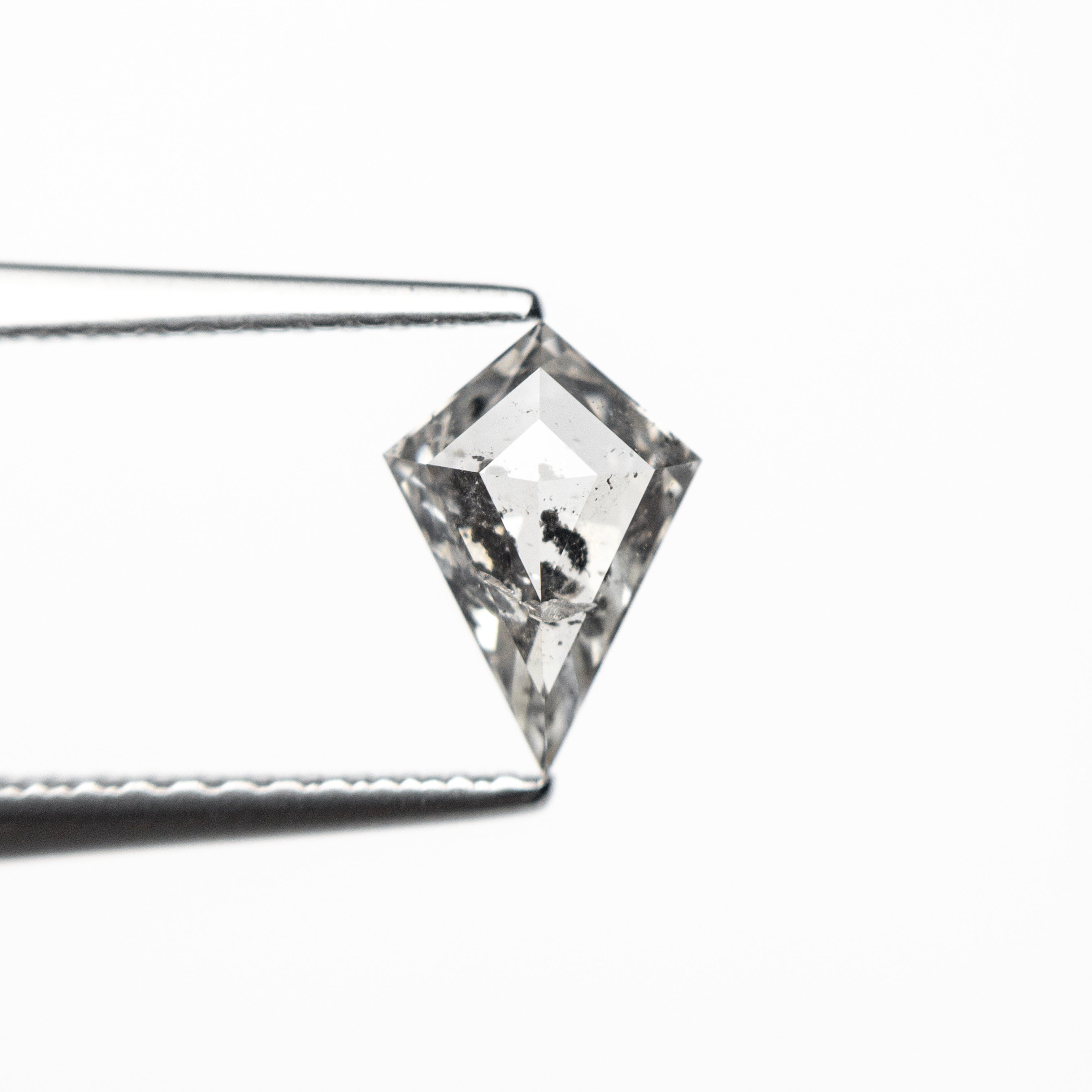 0.66ct 8.03x5.63x2.78mm Kite Step Cut 🇨🇦 26970-01