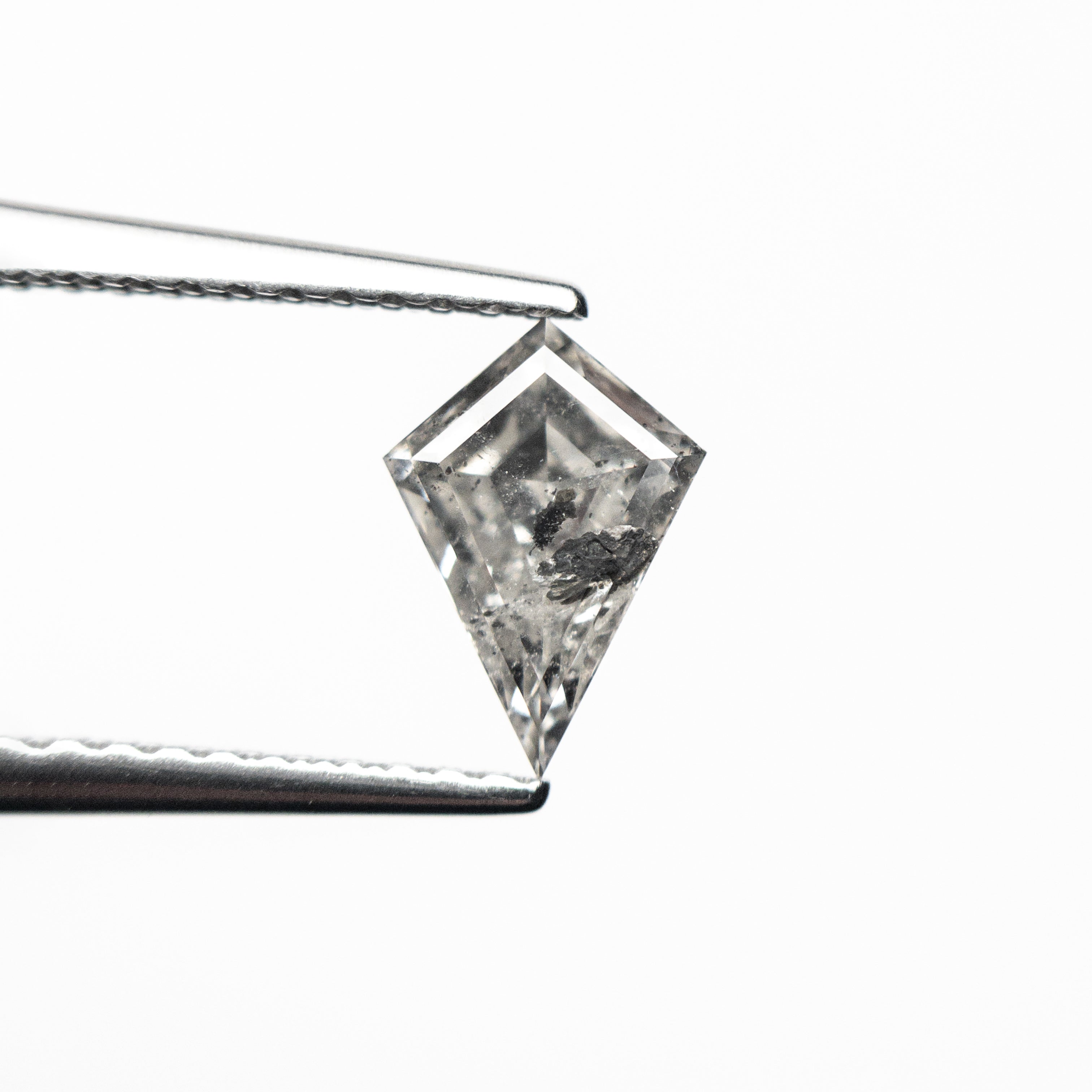 0.66ct 8.03x5.63x2.78mm Kite Step Cut 🇨🇦 26970-01