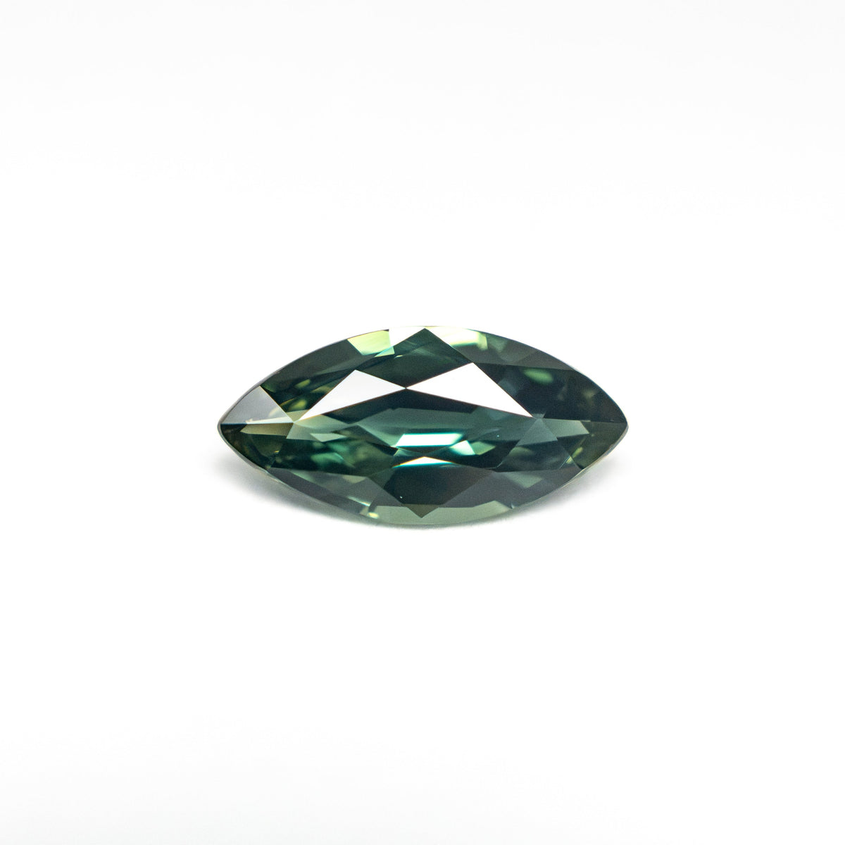 0.67ct 8.62x4.04x2.57mm Marquise Brilliant Sapphire 27340-03