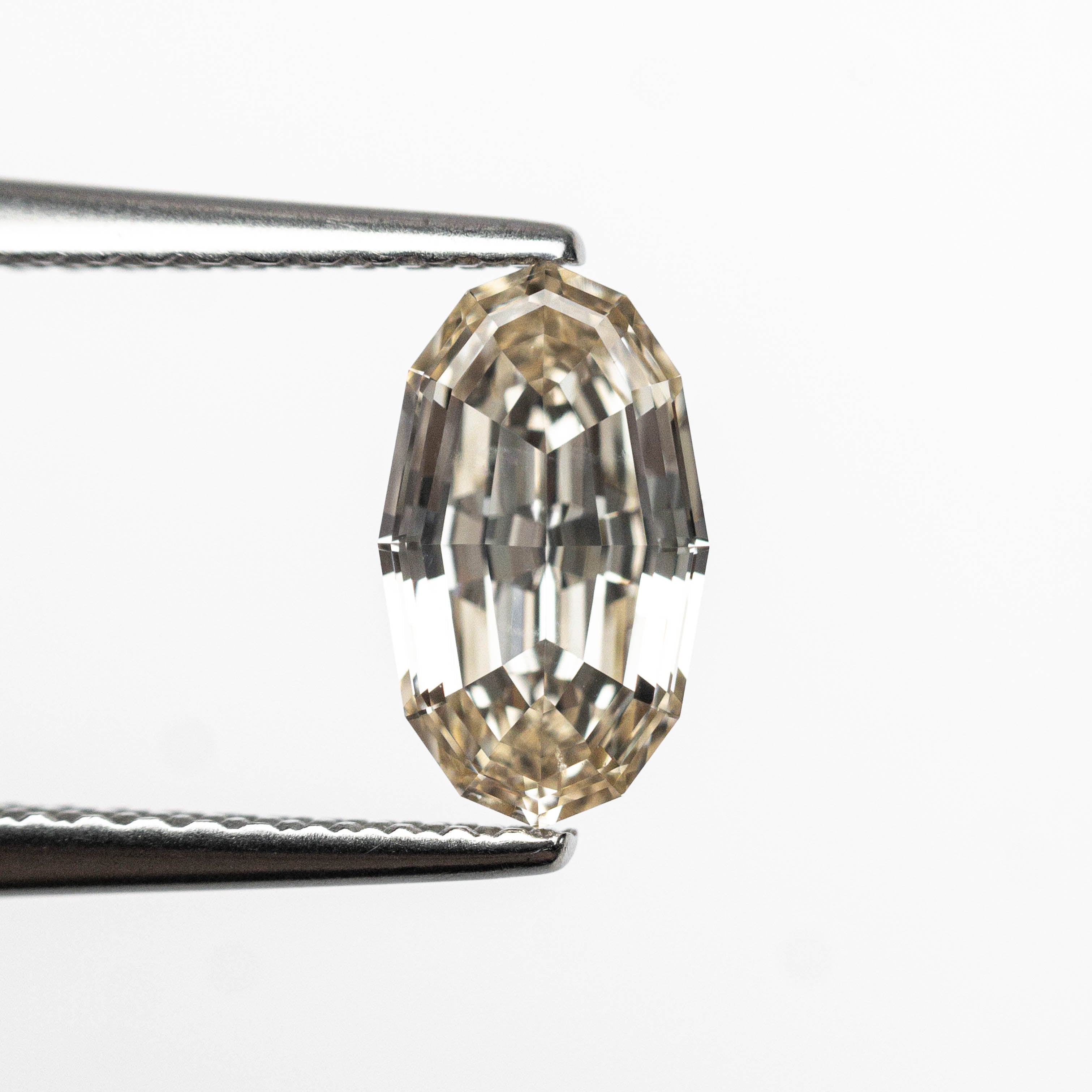 1.01ct 8.52x4.95x2.97mm SI1 Y-Z Geo Oval Step Cut πΏπ¦ 27375-25