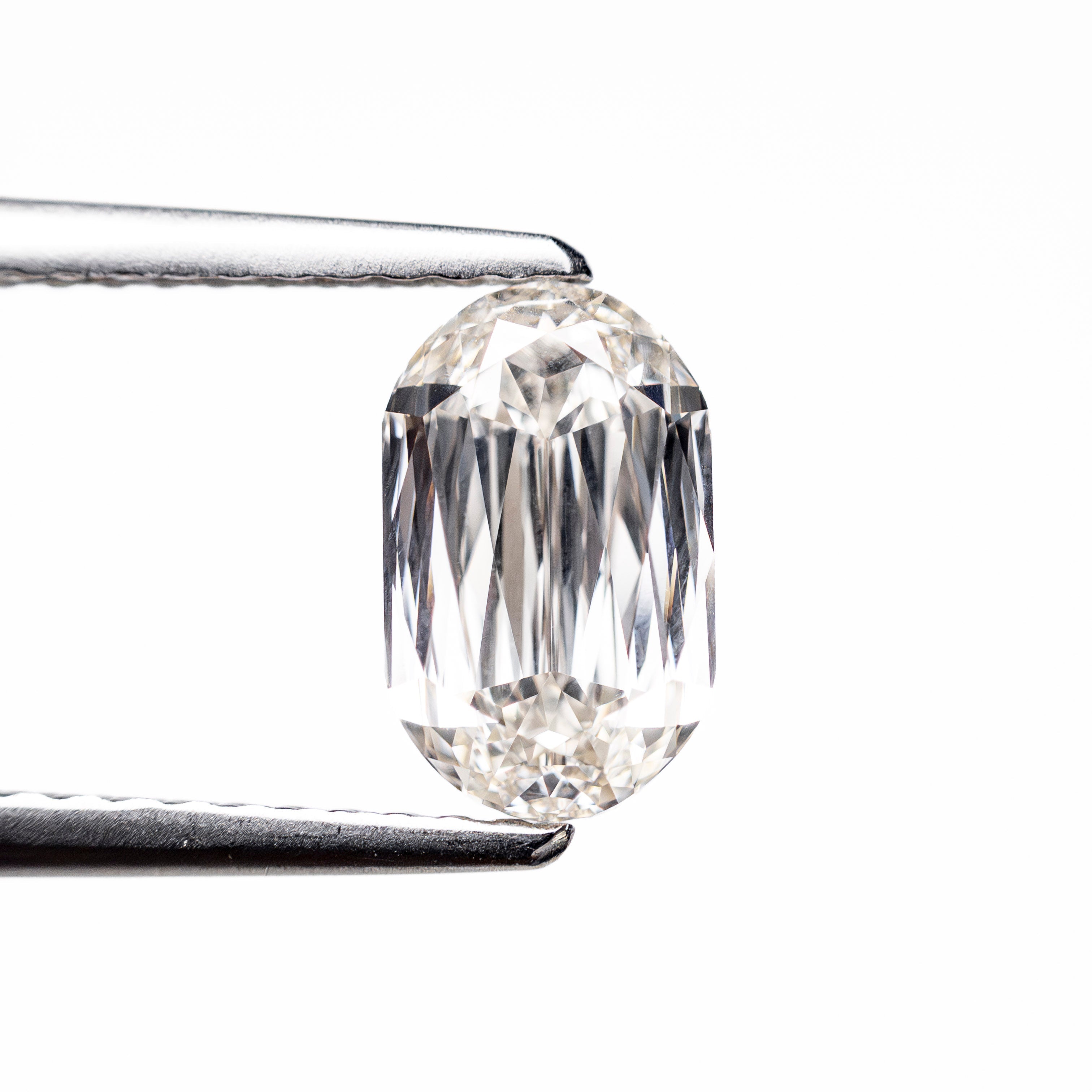 1.23ct 8.28x5.00x3.2mm VS1 J Oval Brilliant 🇨🇦 27689-01