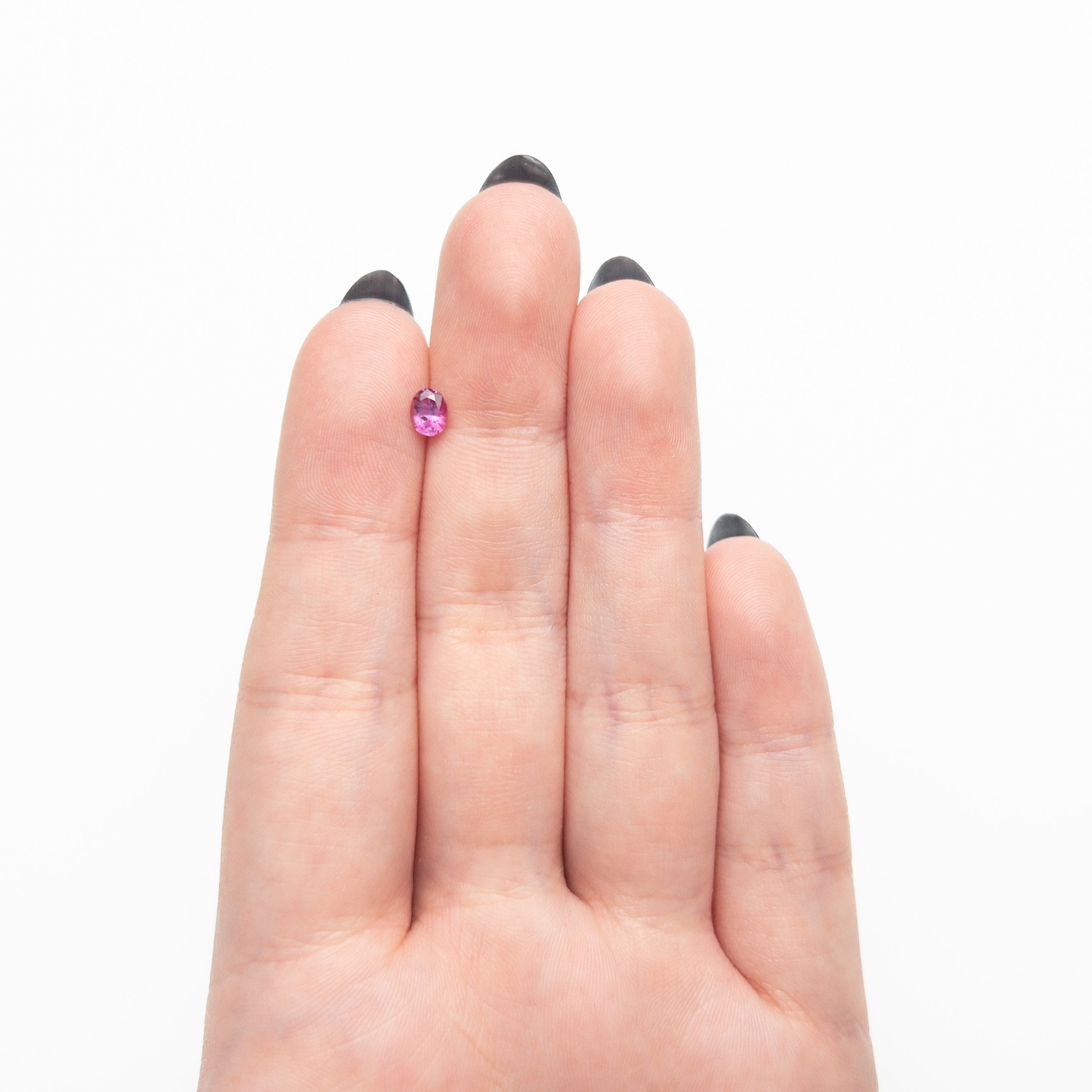 0.44ct 5.04x3.97x2.72mm Oval Brilliant Sapphire 27956-20
