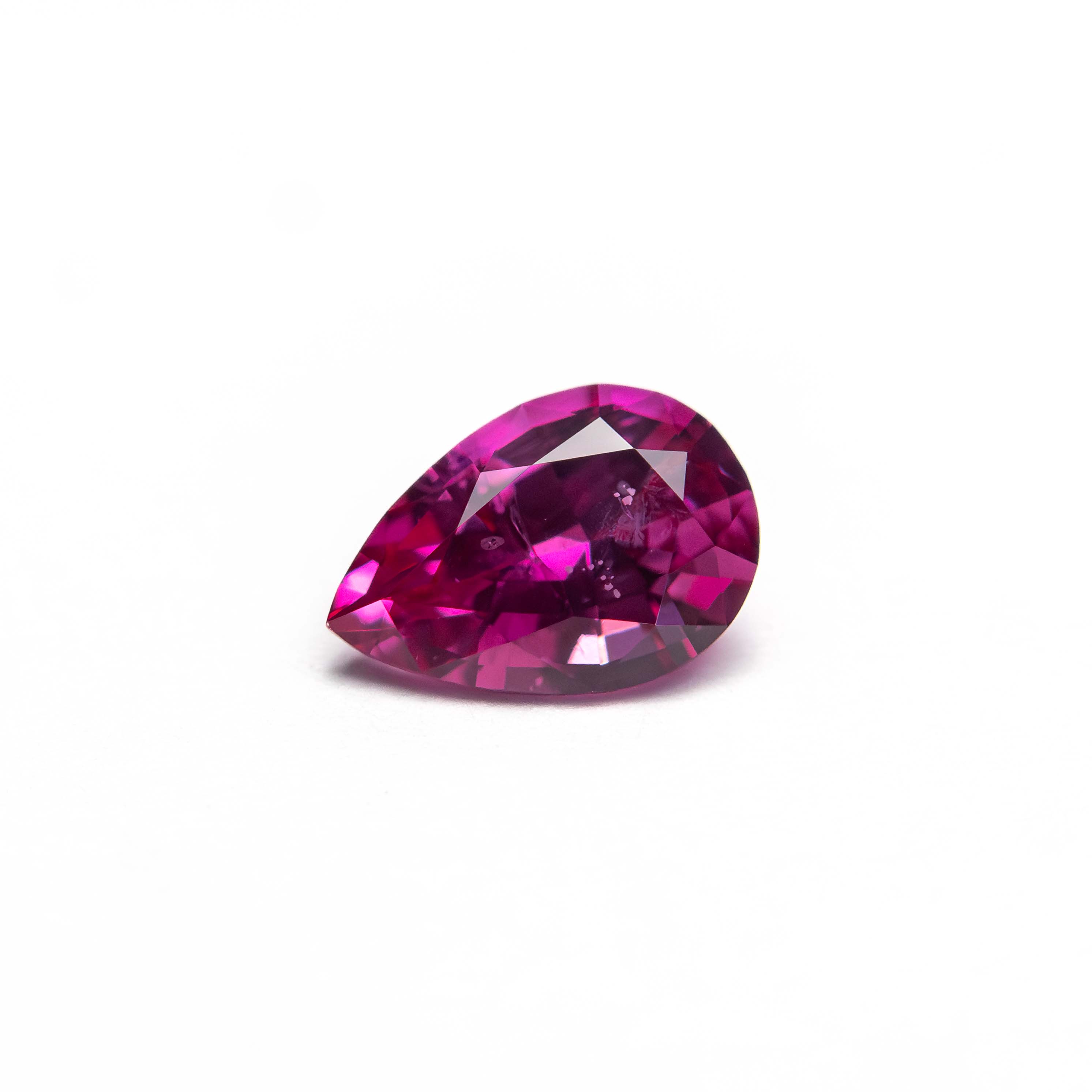 0.66ct 6.63x4.59x3.06mm Pear Brilliant Sapphire 27956-21