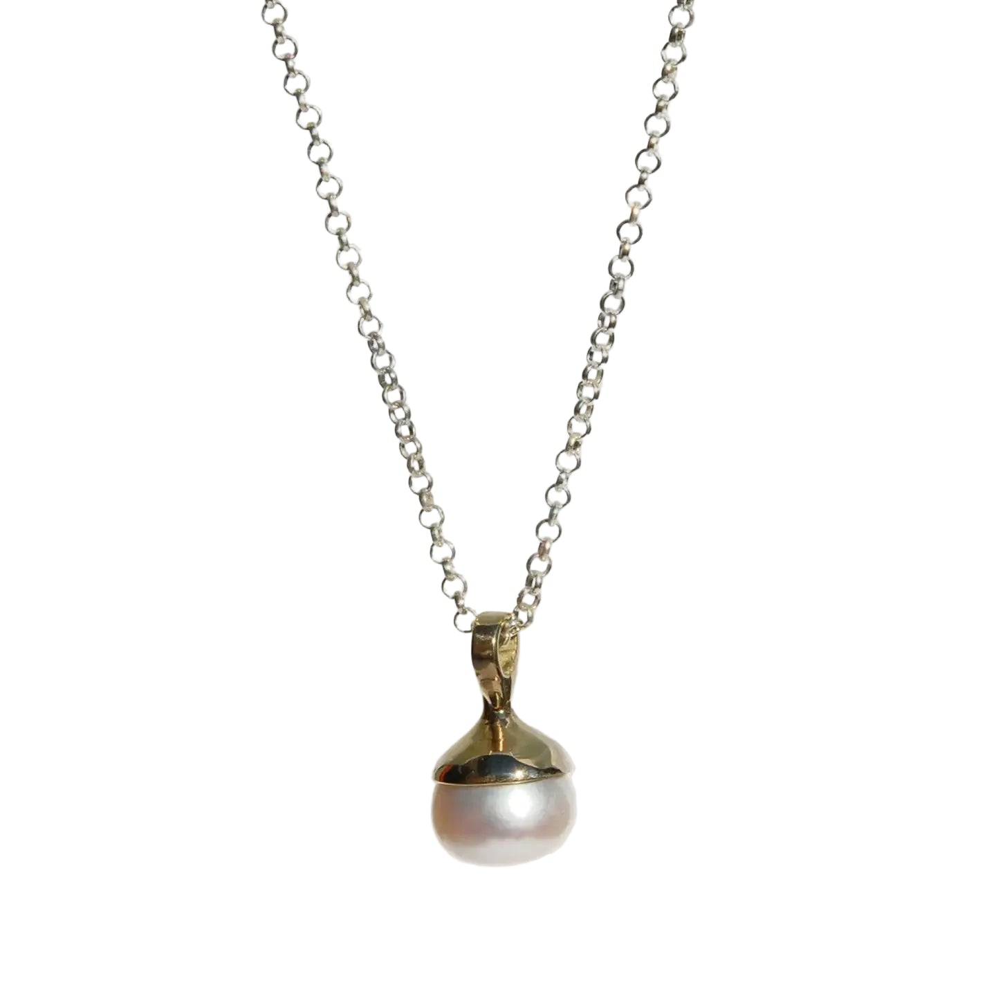 White Pearl Una Necklace