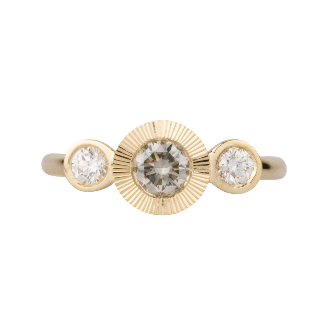 Polaris Ring with Grey Diamond