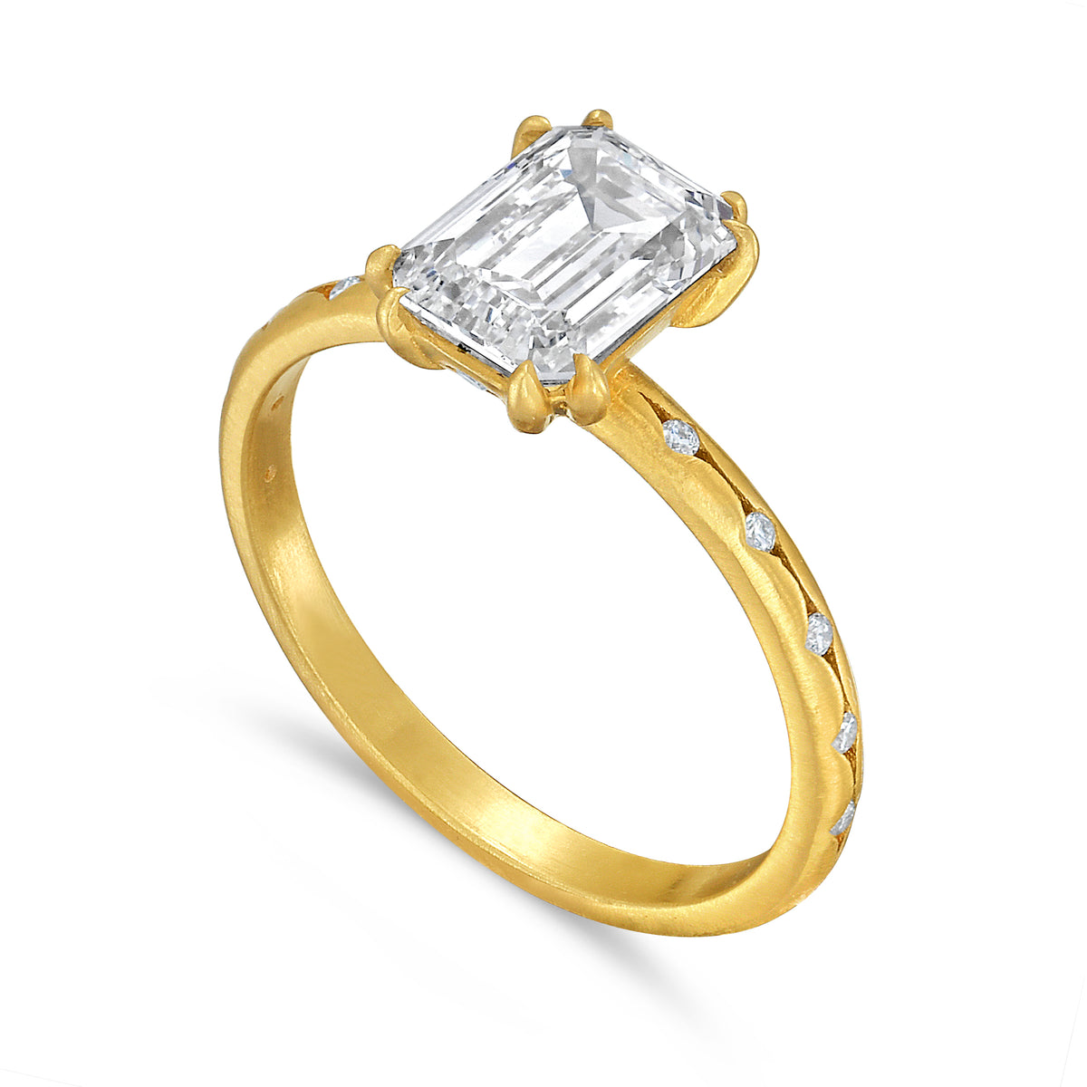 Emerald Cut Diamond with Prongs Ring