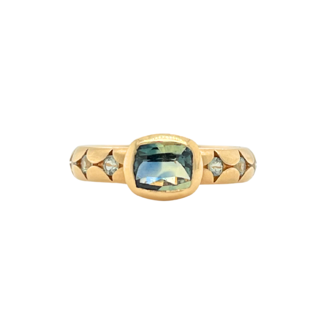 East-West Bicolor Sapphire Ring