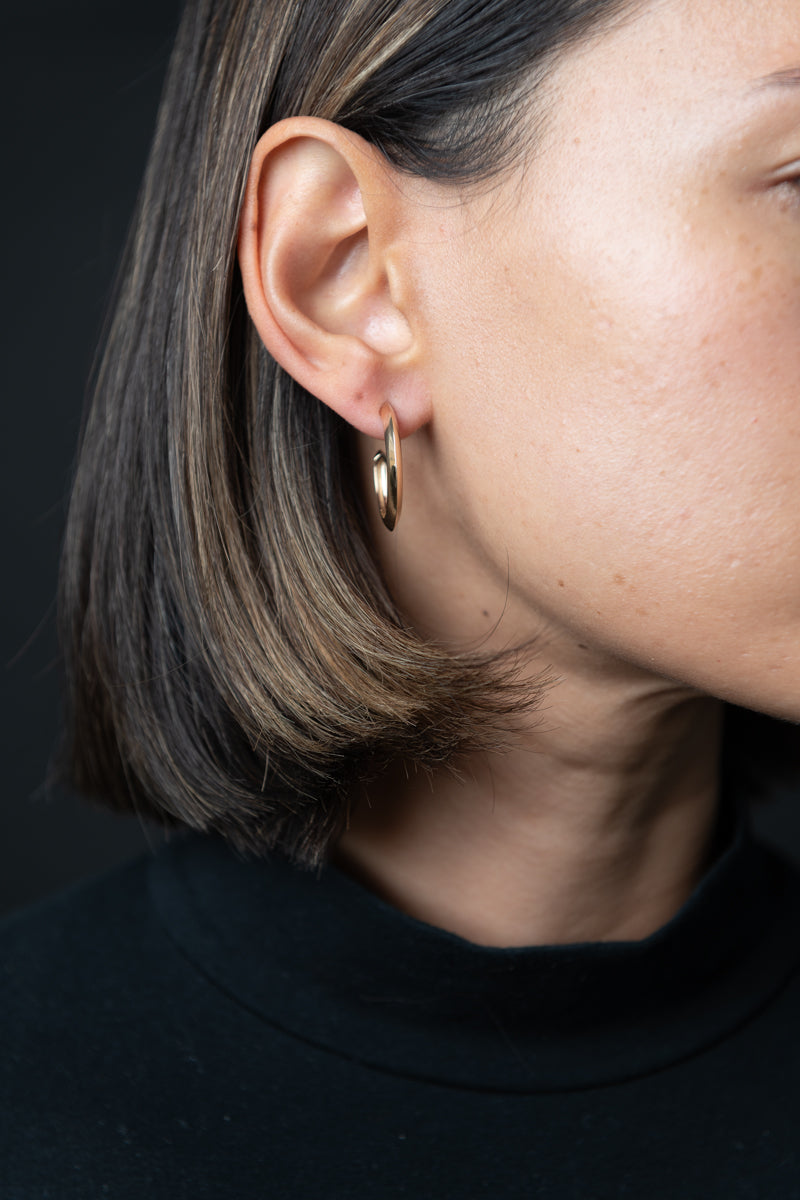 Knife Edge Hoops
