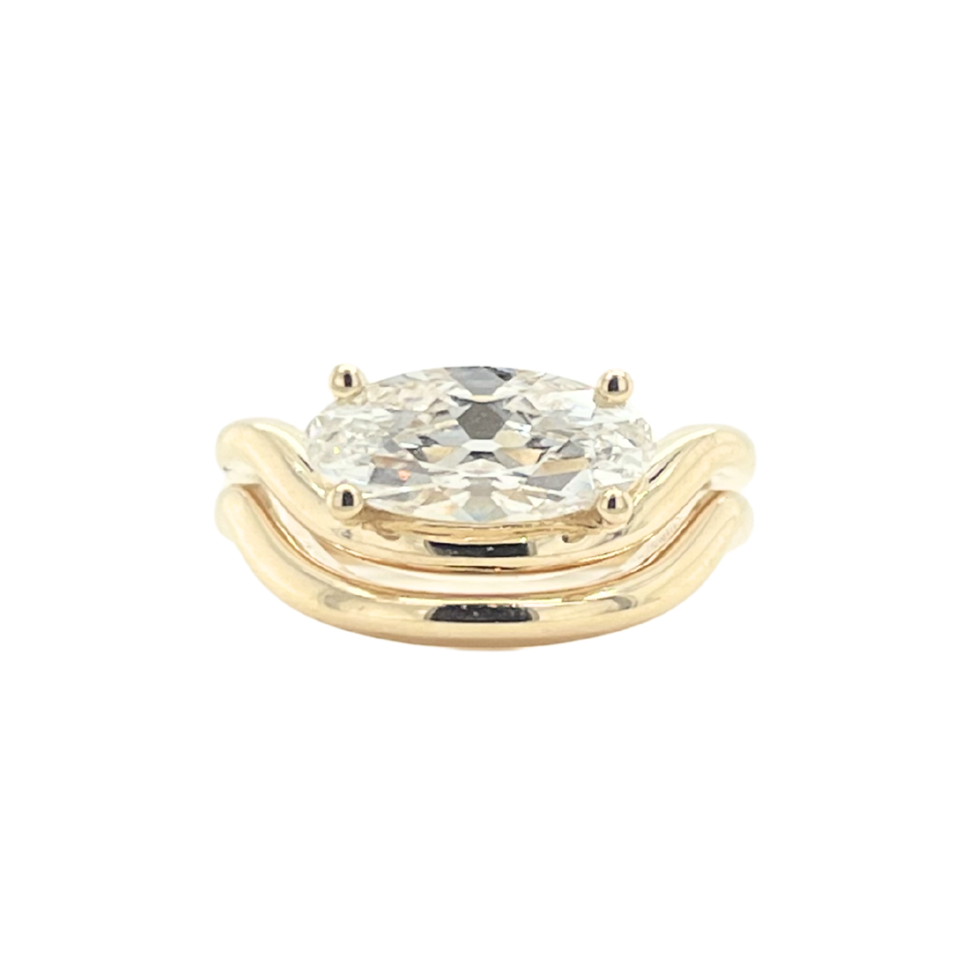 Moval Diamond Hayes Ring