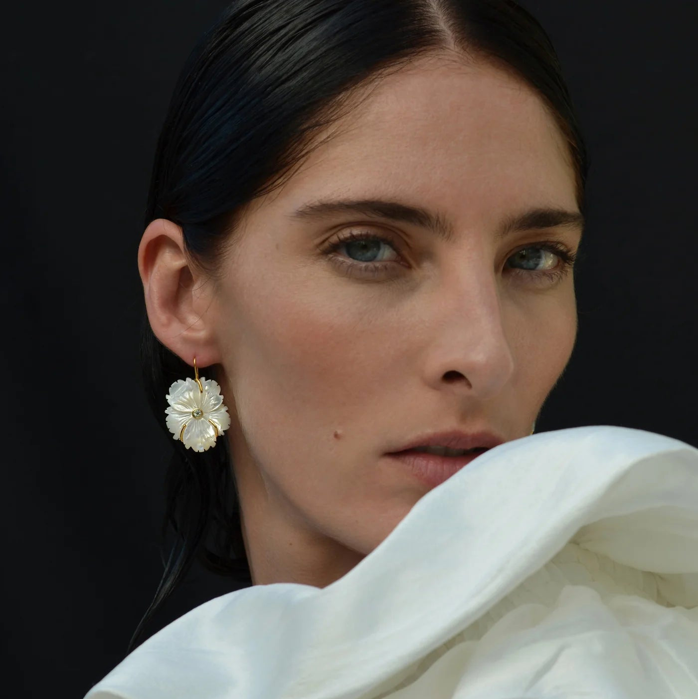 New Bloom Earrings - Mother-of-Pearl