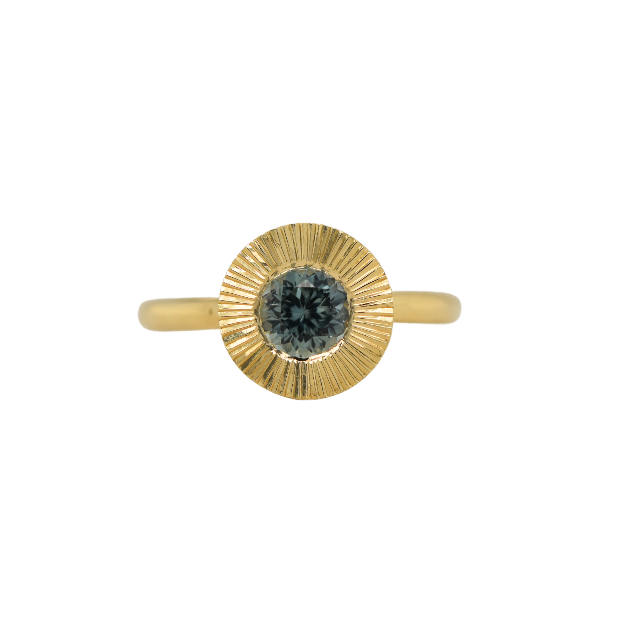 Green Montana Sapphire Aurora Solitaire