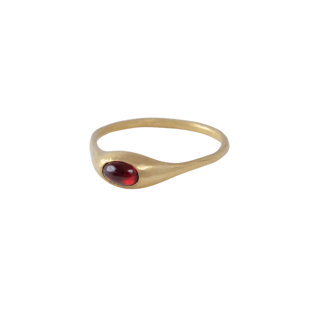 Garnet Yui Ring