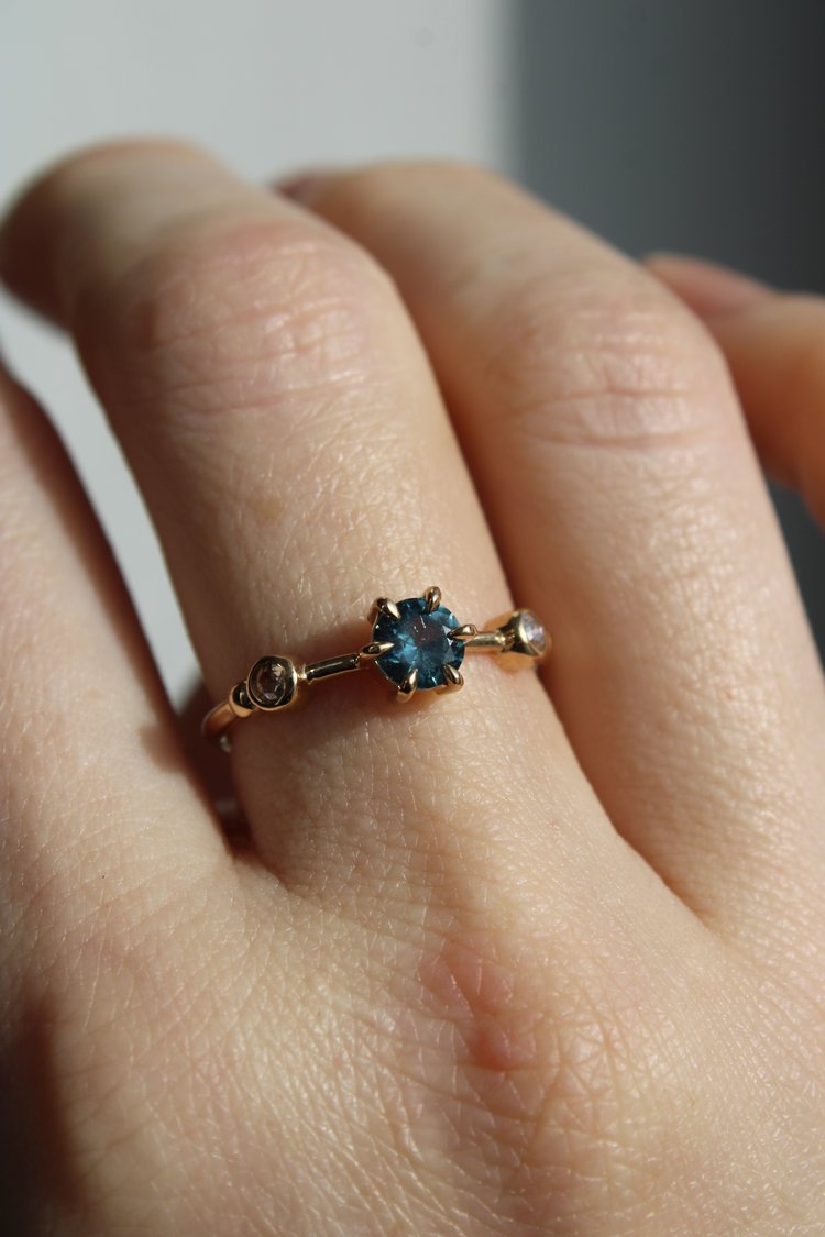 Astor Solitaire — Commitment, Curated