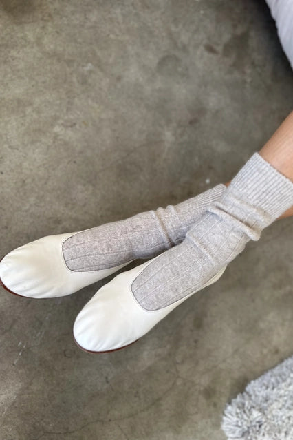 Le Bon Shoppe Classic Cashmere Socks - Fawn