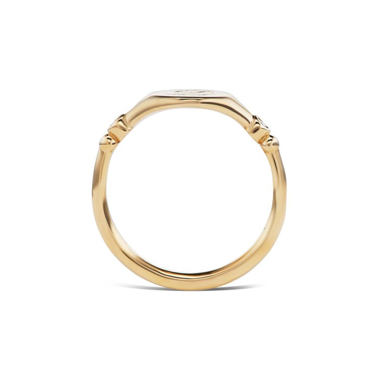 Sonder Signet Ring - Round — Wedding Day Edit