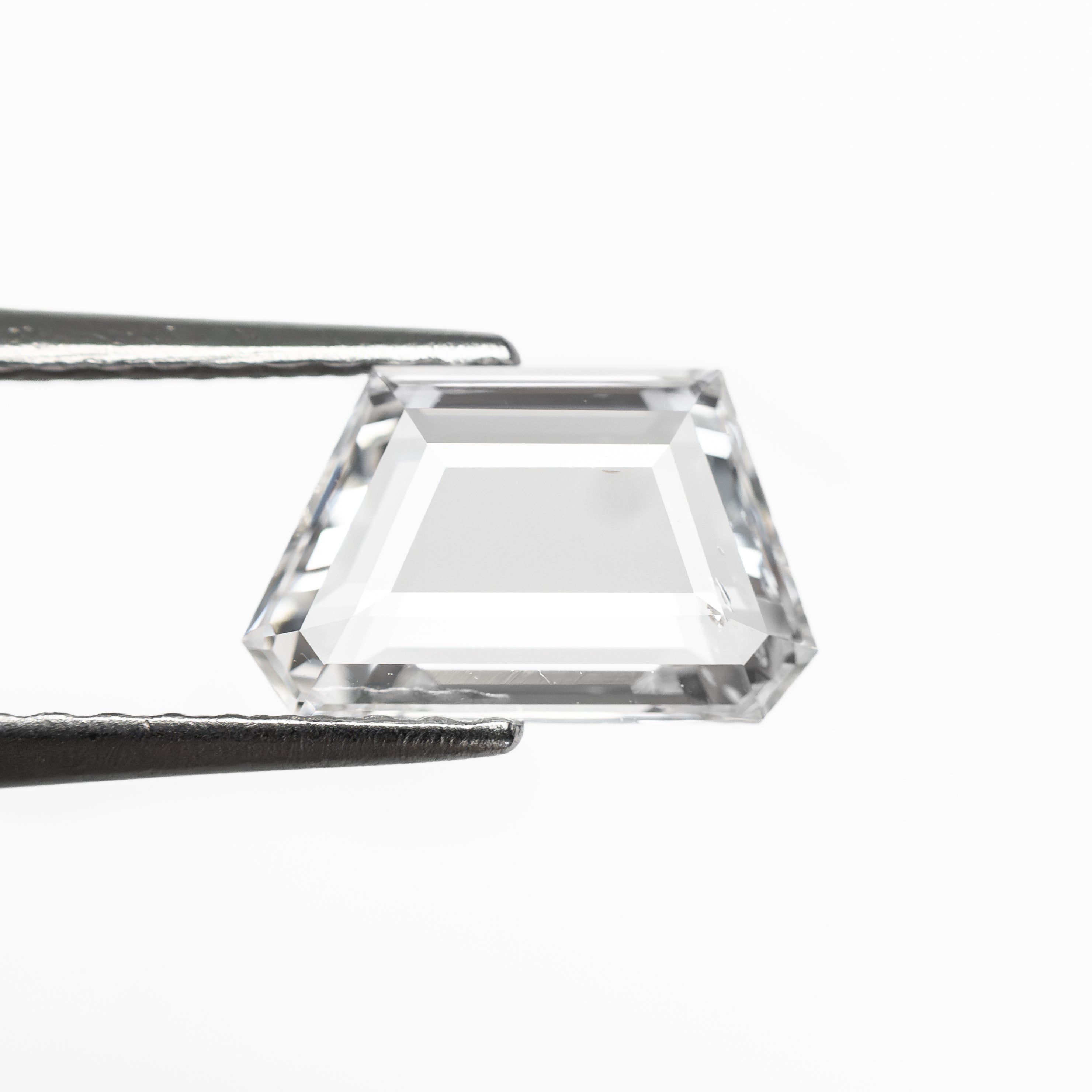 0.79ct 5.32x8.60x1.59mm SI2 D Geometric Portrait Cut 20745-04