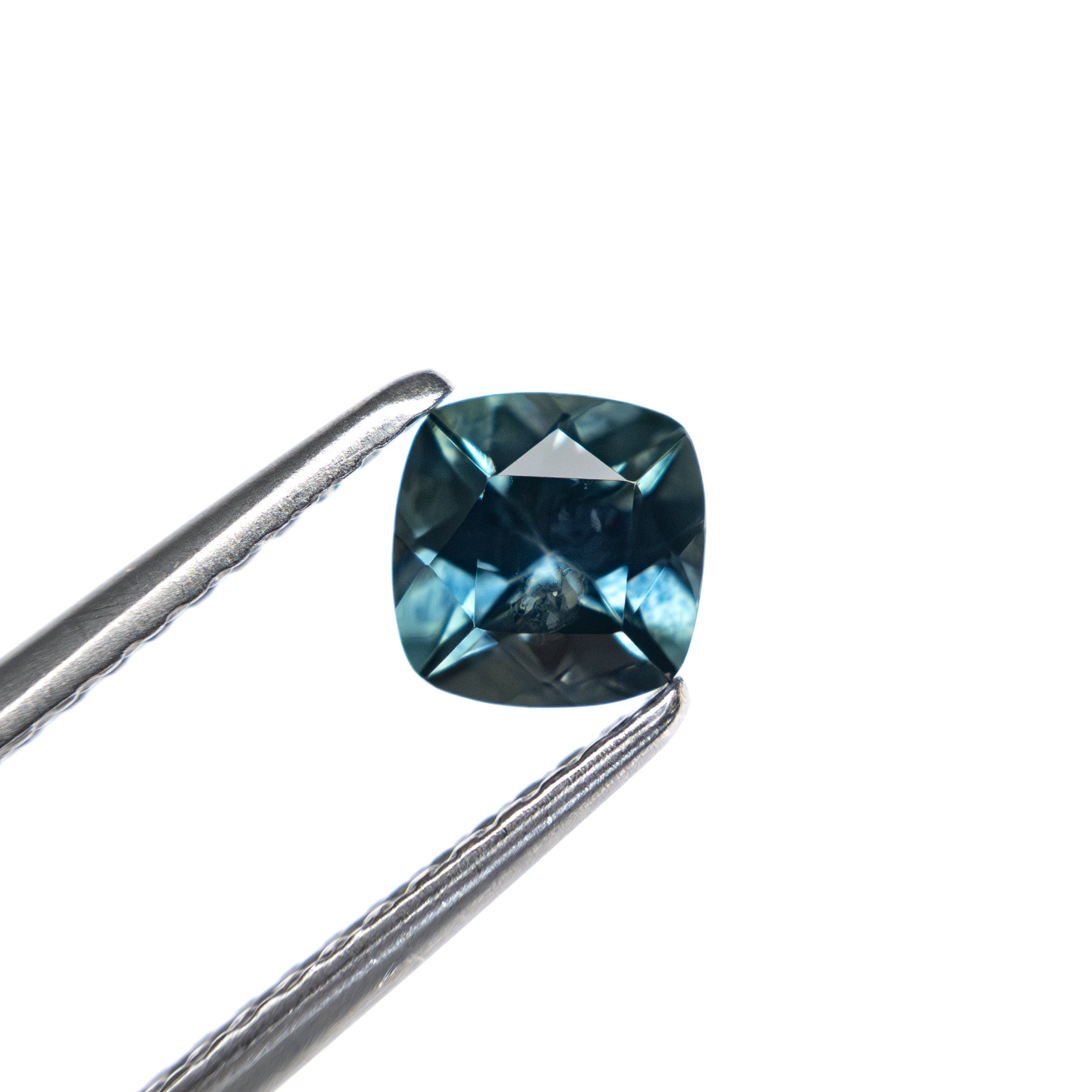 0.69ct 5.05x5.01x3.38mm Cushion Brilliant Sapphire 23466-05