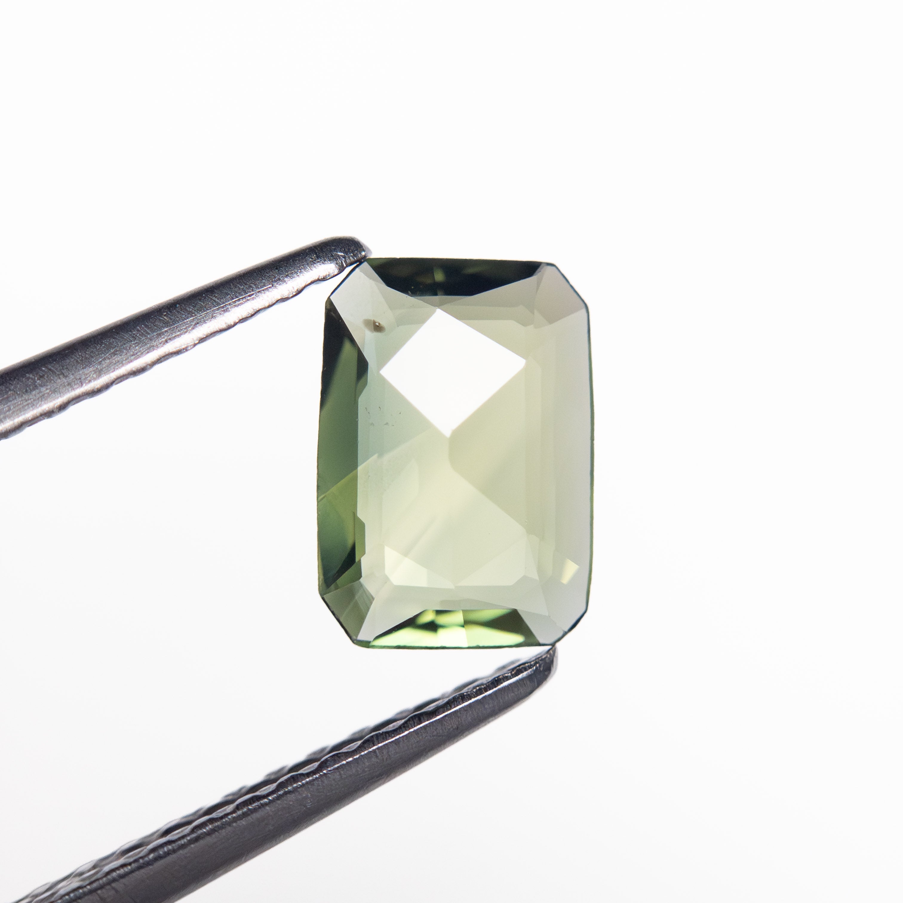 0.82ct 7.18x5.07x2.00mm Cut Corner Rectangle Step Cut Sapphire 26327-103