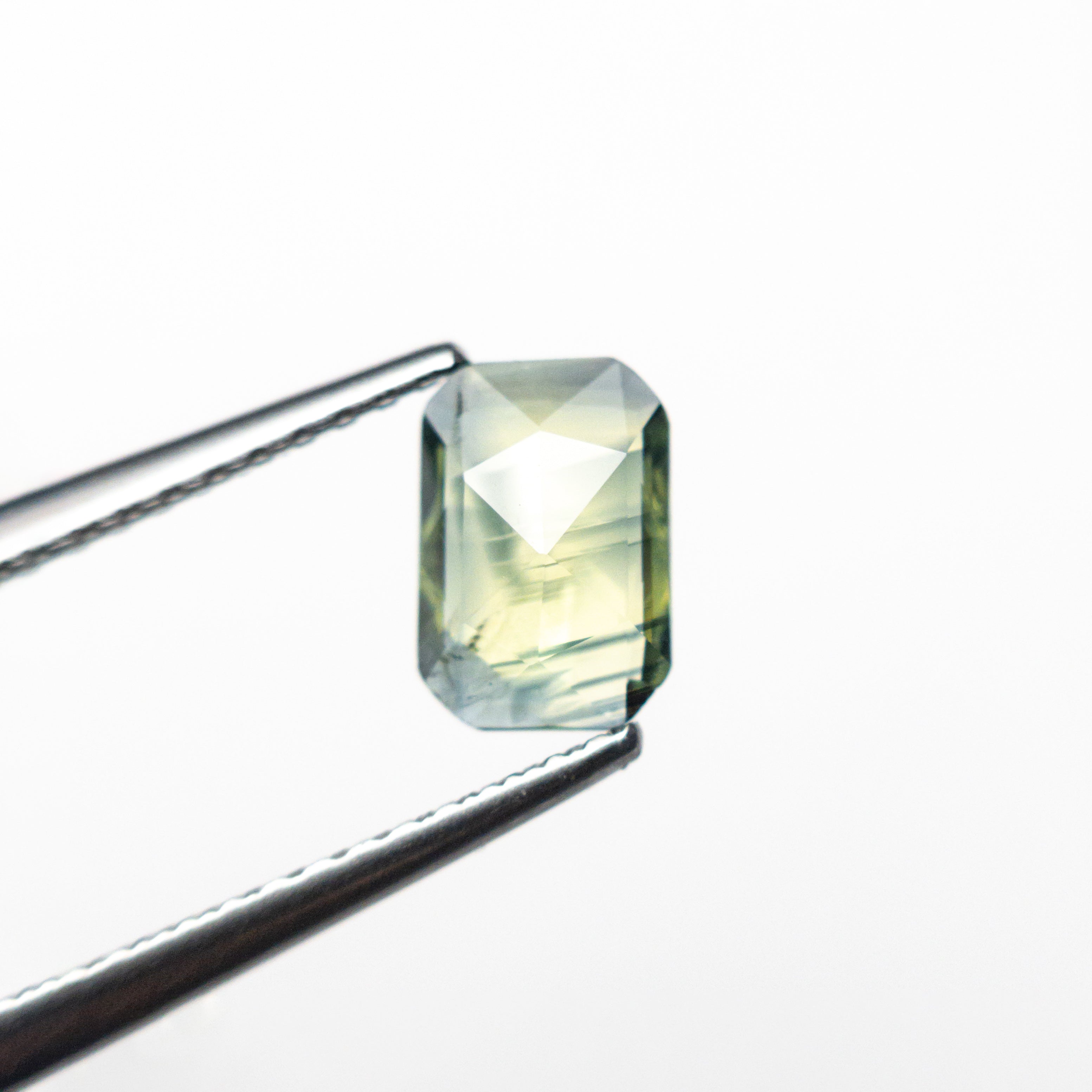 0.77ct 6.95x4.74x2.11mm Cut Corner Rectangle Sapphire 26327-94