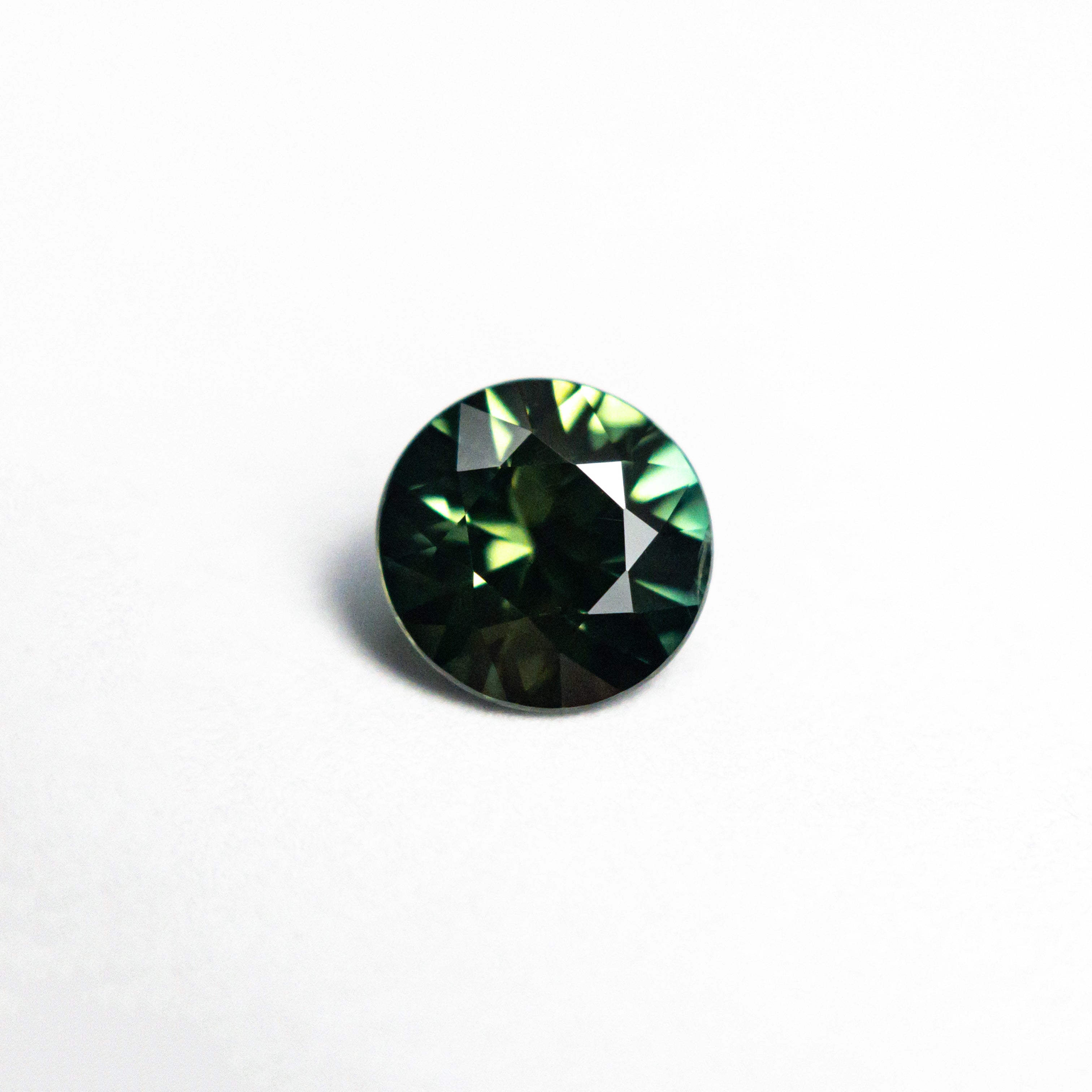 0.86ct 5.93x5.89x3.56mm Round Brilliant Sapphire 26492-01