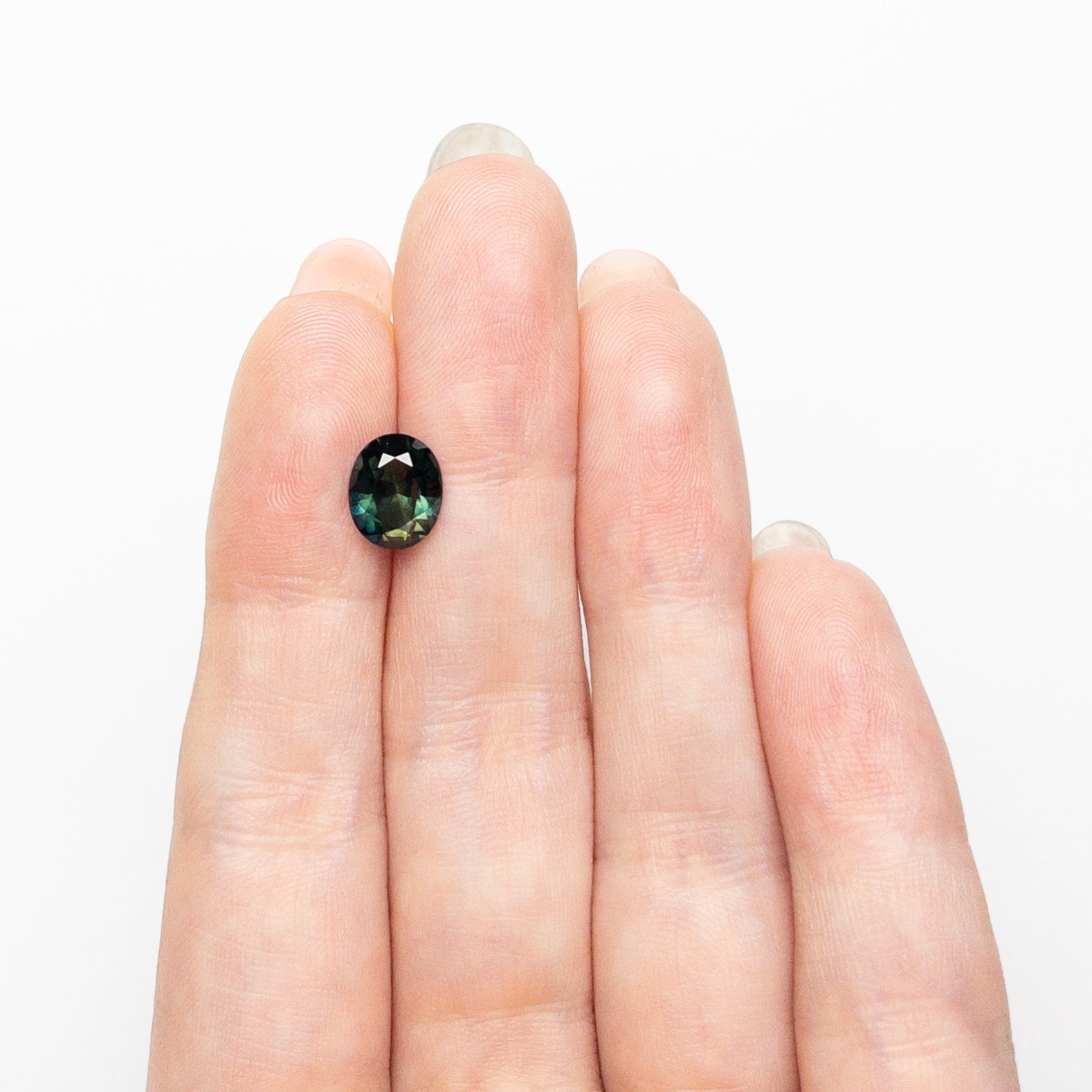 2.11ct 8.59x6.98x4.36mm Oval Brilliant Sapphire 26623-02