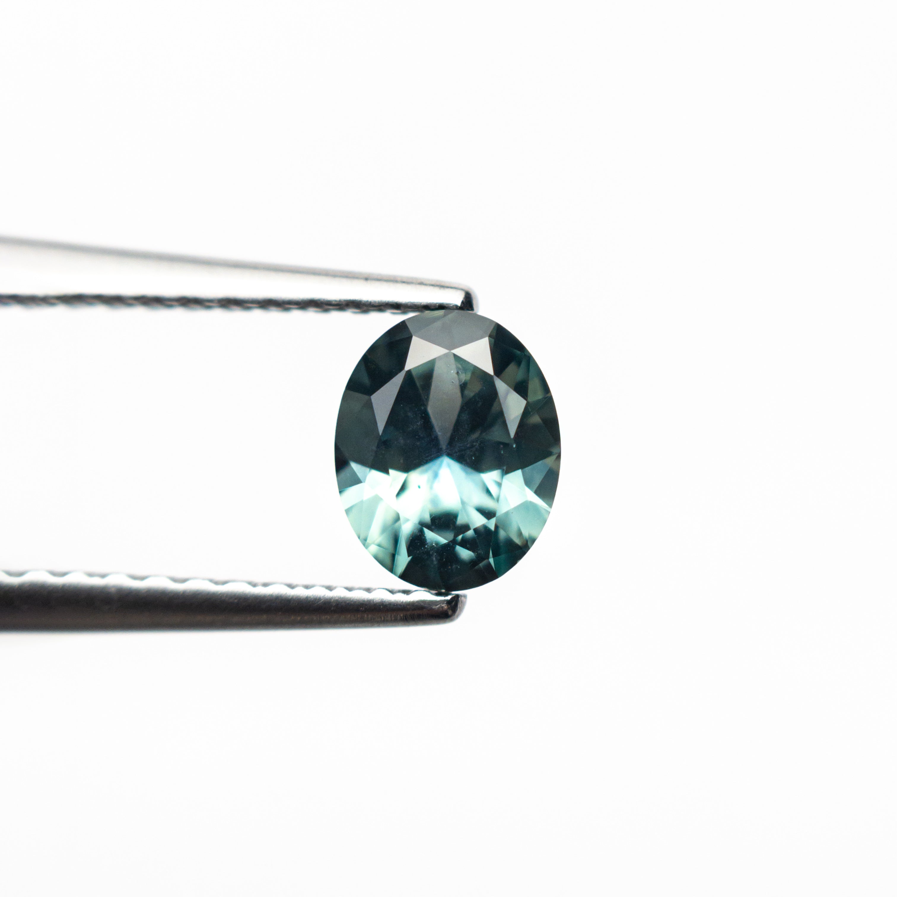 0.68ct 5.88x4.74x3.12mm Oval Brilliant Sapphire 26668-28