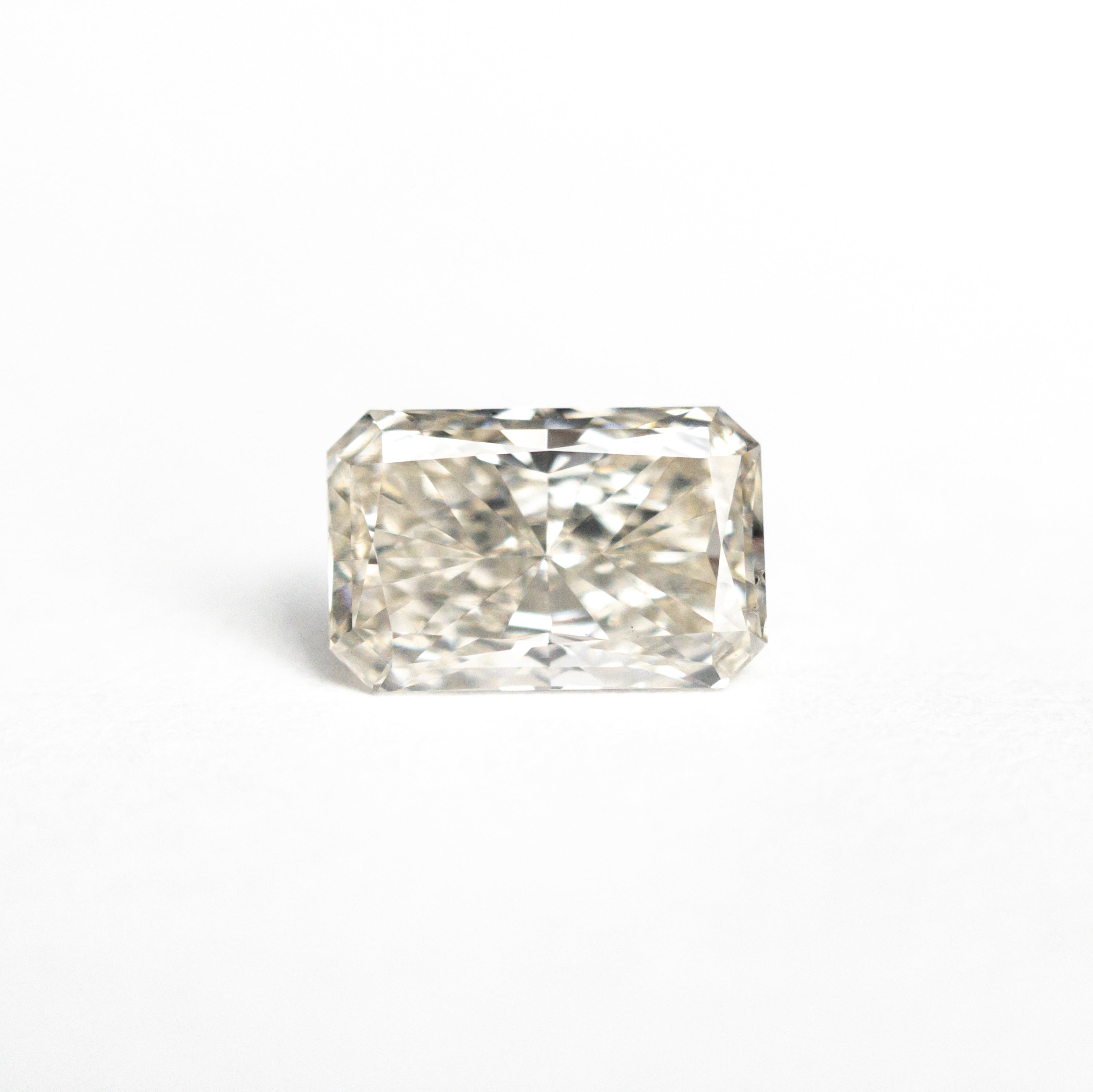 1.01ct 7.27x4.74x3.15mm SI1 K Cut Corner Rectangle Brilliant 27081-12