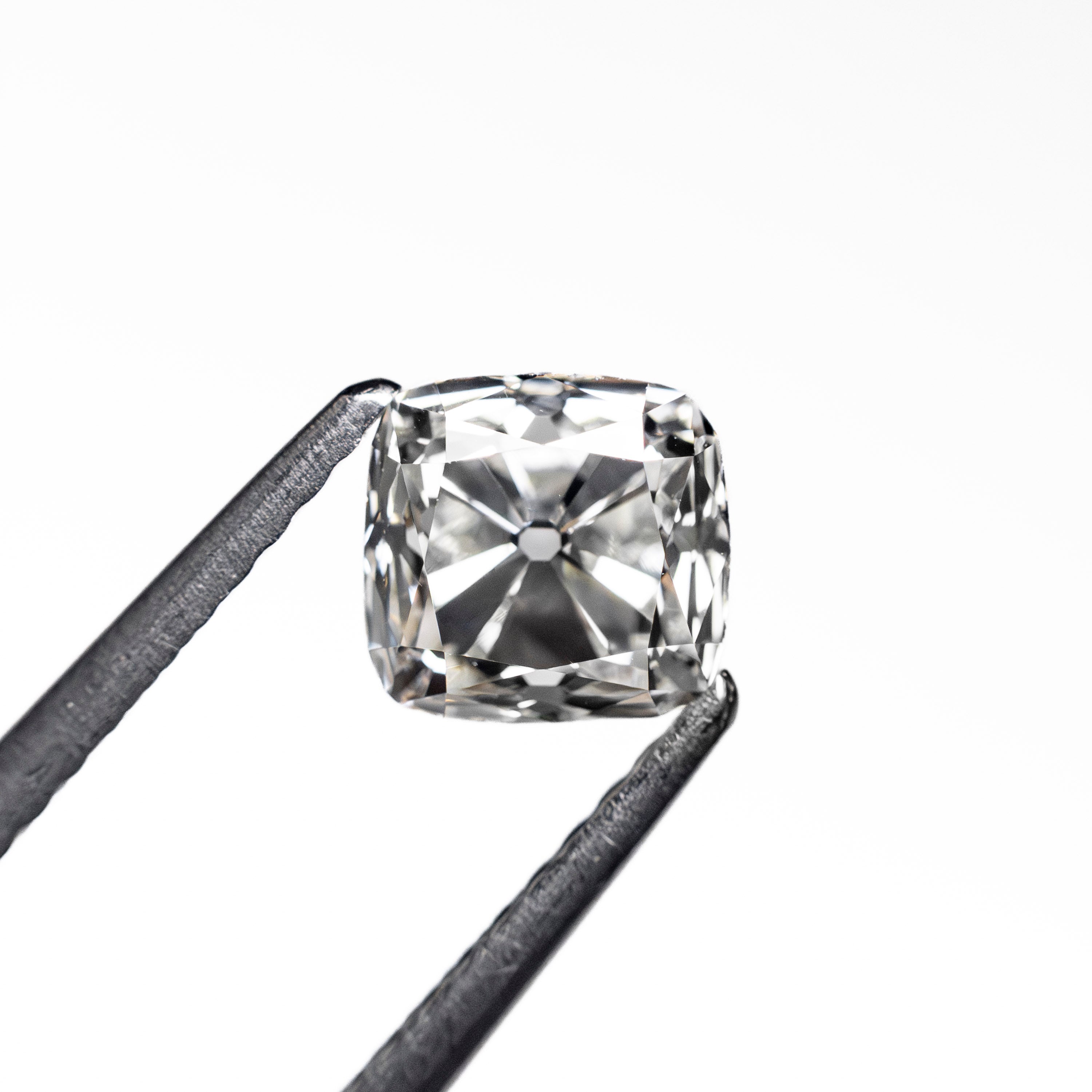 1.02ct 5.62x5.44x4.37mm Modern Antique Old Mine Cut 27130-01