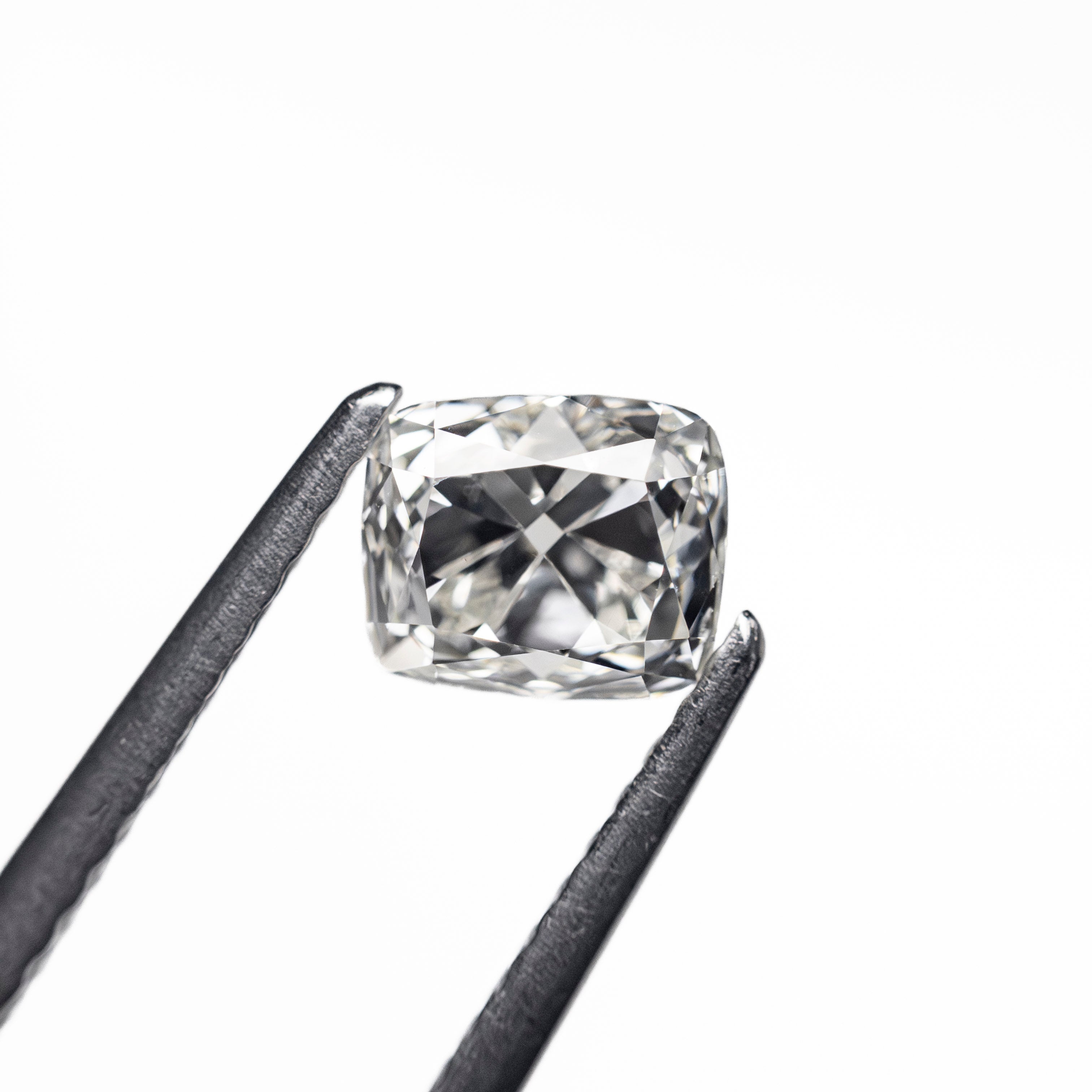 1.04ct 5.72x4.79x4.49mm Modern Antique Old Mine Cut 27130-05