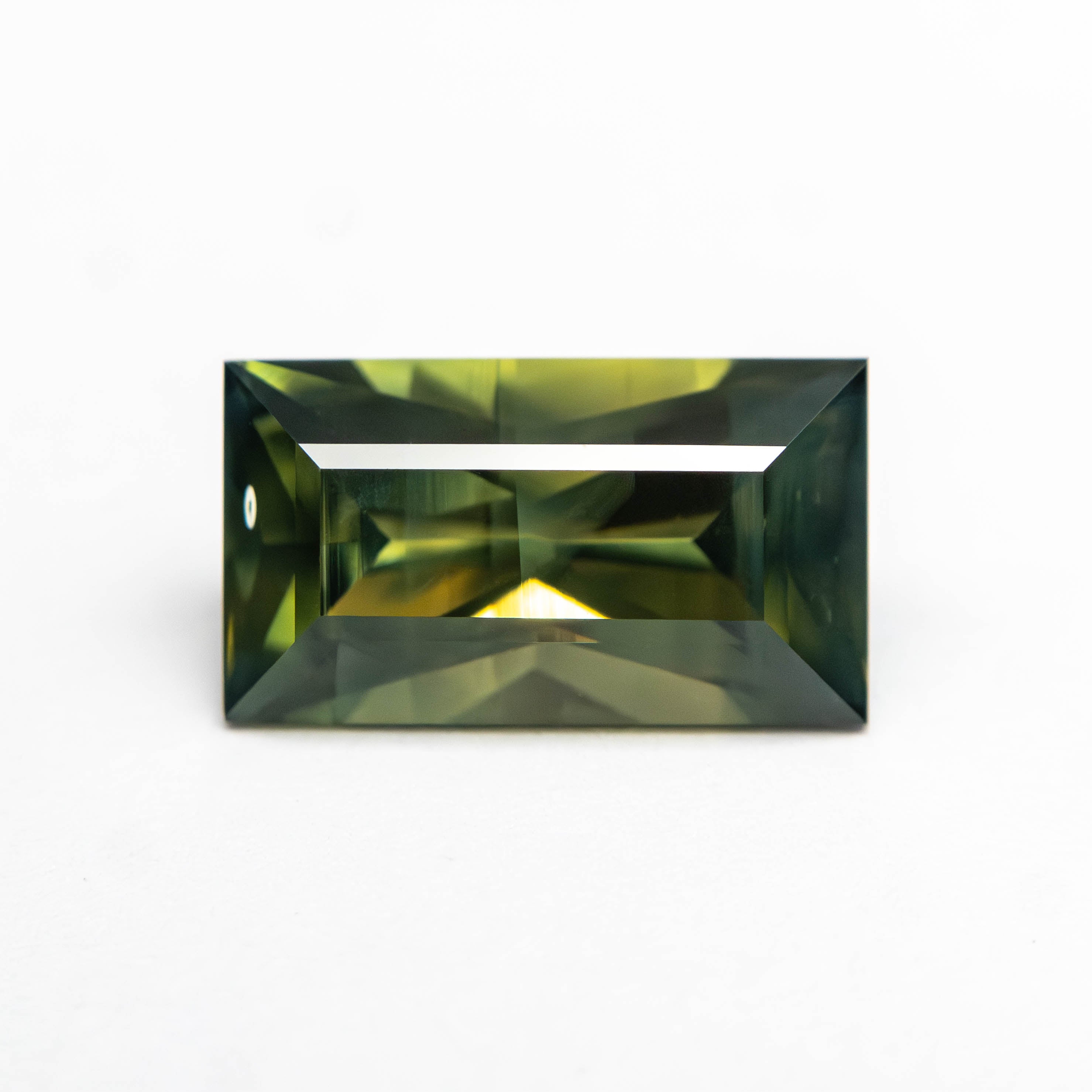 2.18ct 9.56x5.44x4.30mm Rectangle Step Cut Sapphire 27324-03