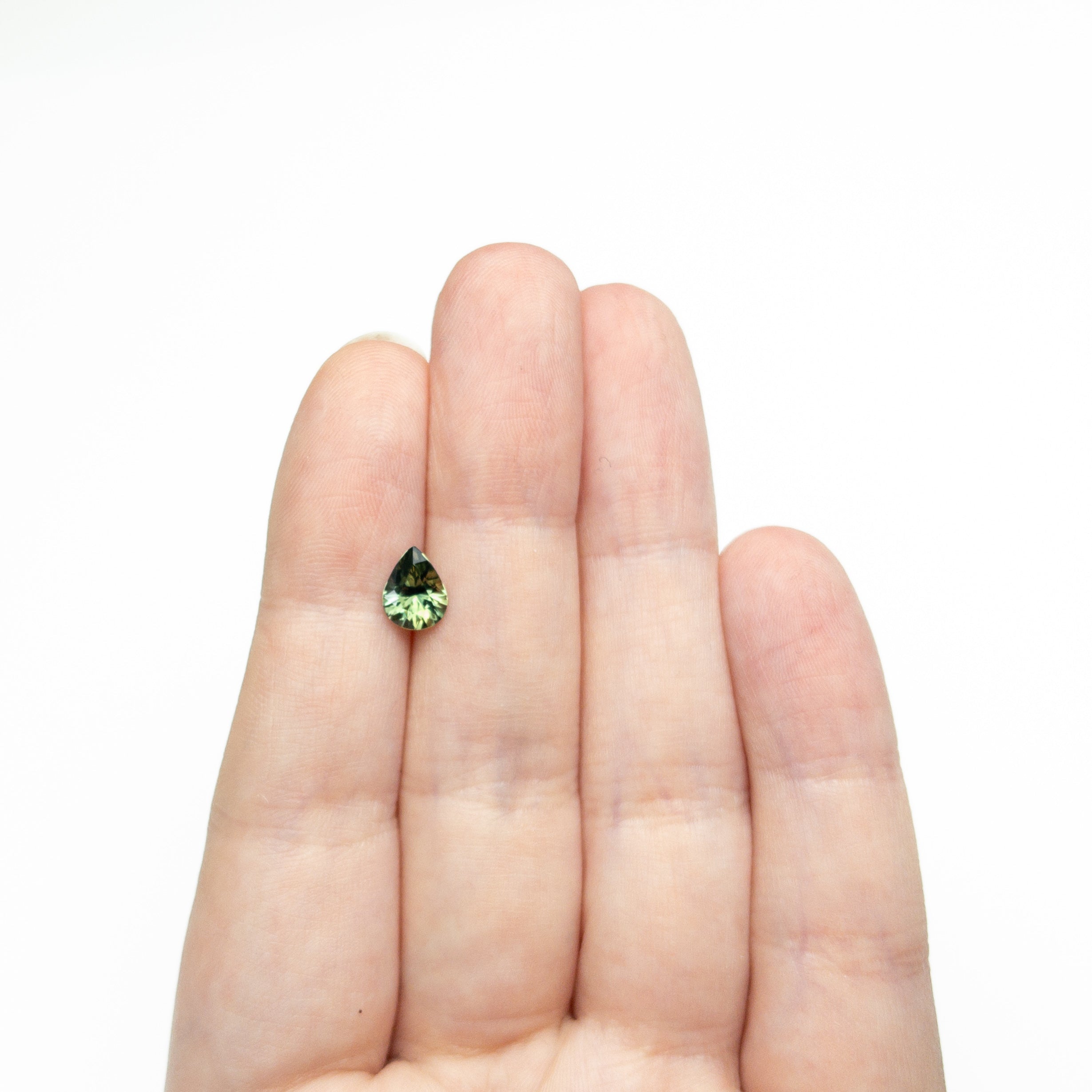 1.27ct 7.99x6.10x4.17mm Pear Brilliant Sapphire 27356-02