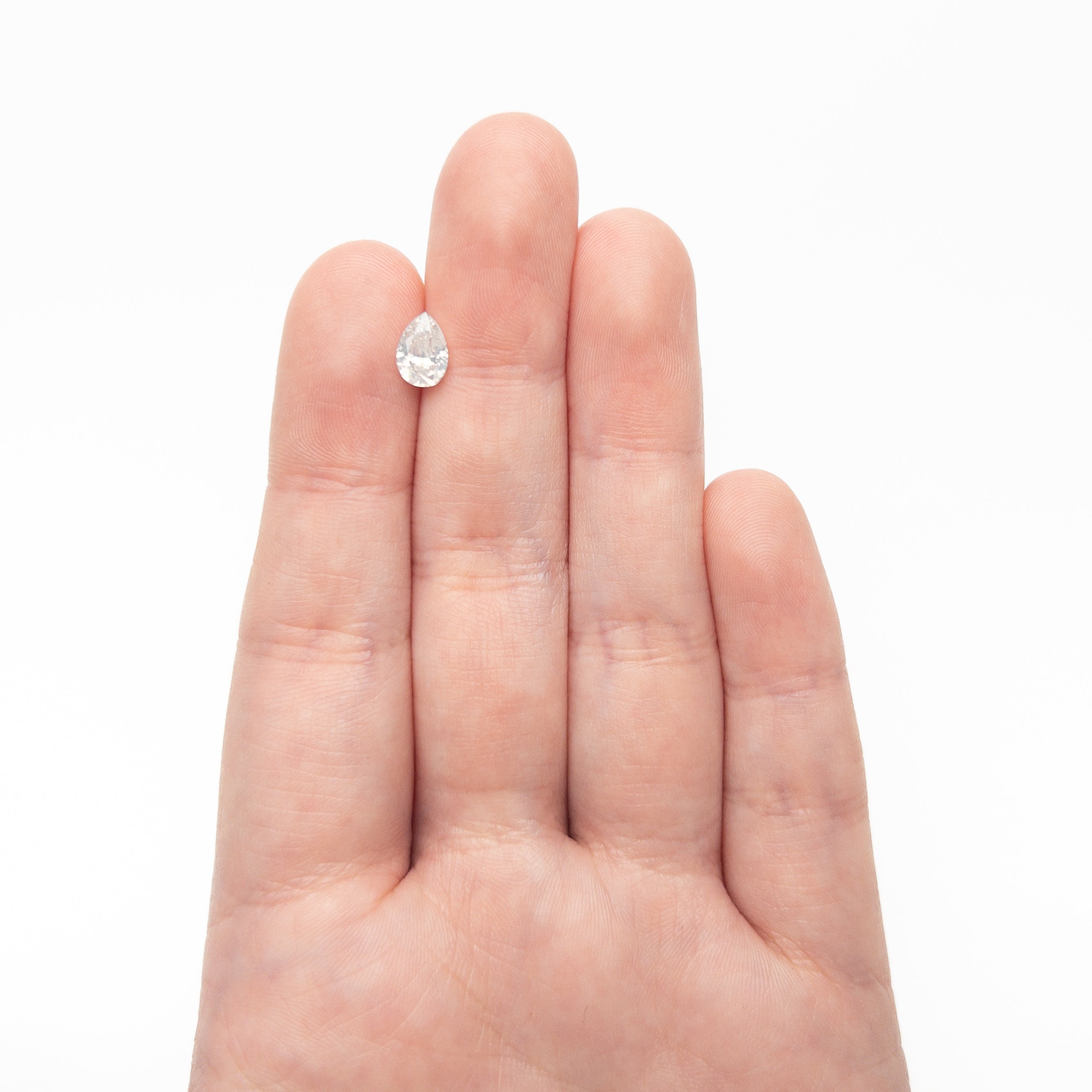 1.01ct 7.51x5.17x3.66mm Fancy White Pear Brilliant 27562-01