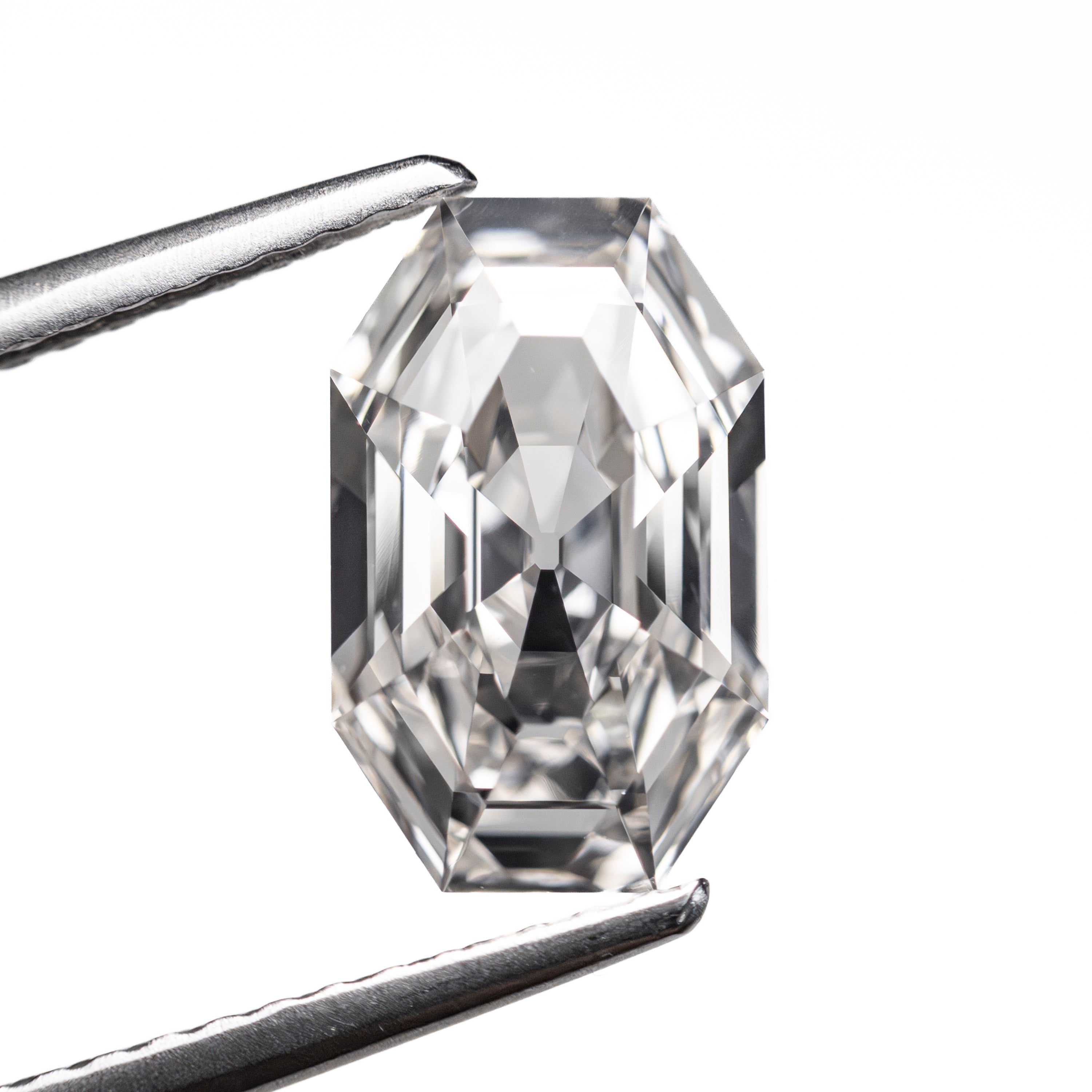 1.80ct 10.43x6.50x3.53mm GIA VVS1 H Cut Corner Rectangle Step Cut 28011-01