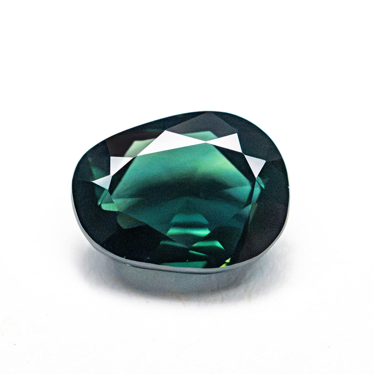 3.34ct 9.91x7.69x4.53mm Oval Rosecut Sapphire 28298-12