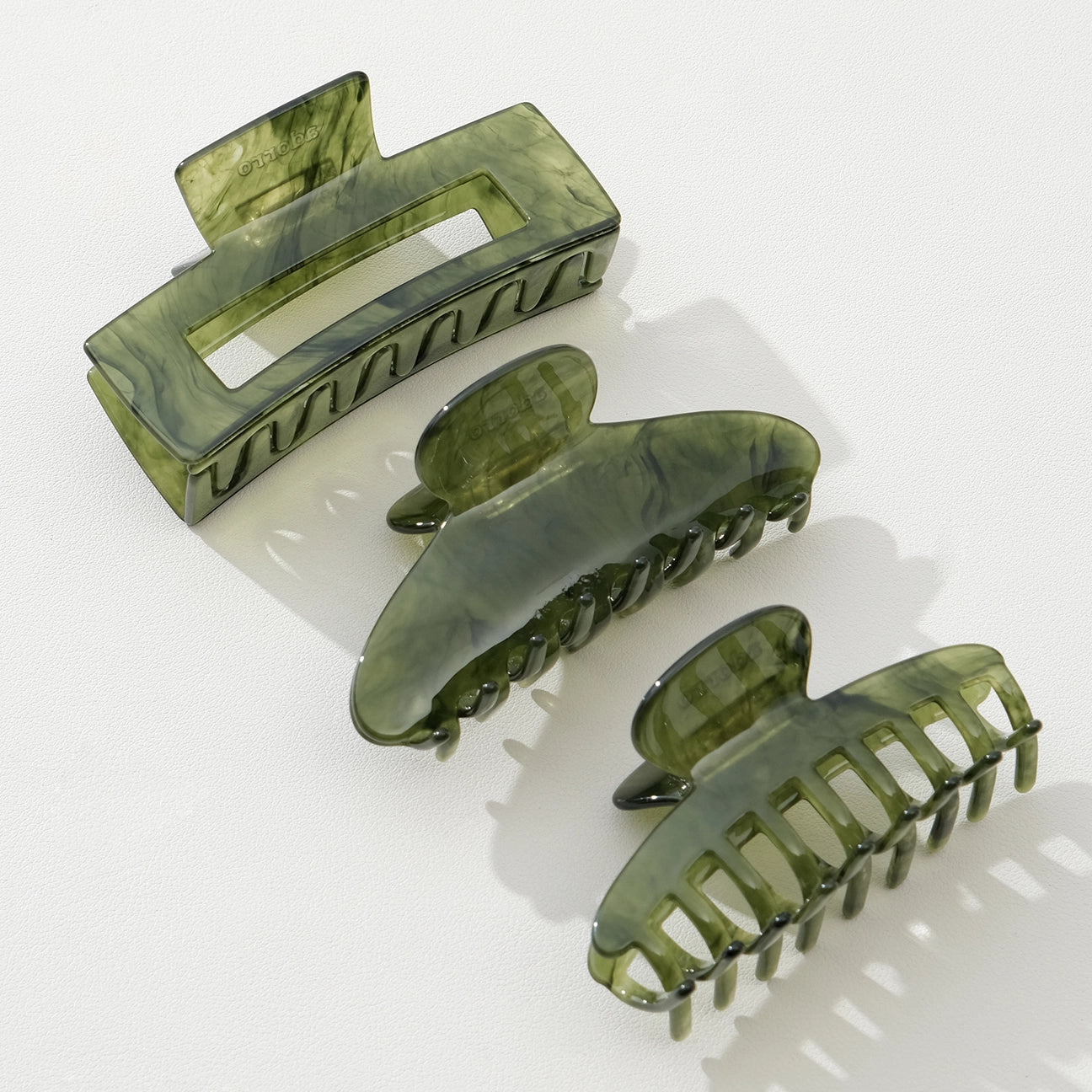 Luna Large Claw Clip - Jade Green
