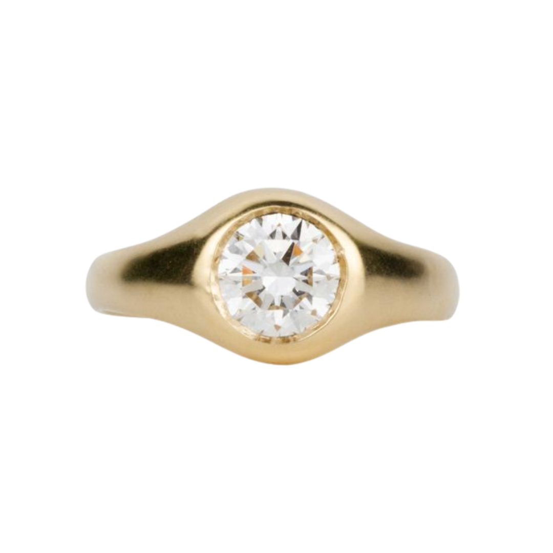 Bedford Signet Ring With Diamond — Commitment, Curated