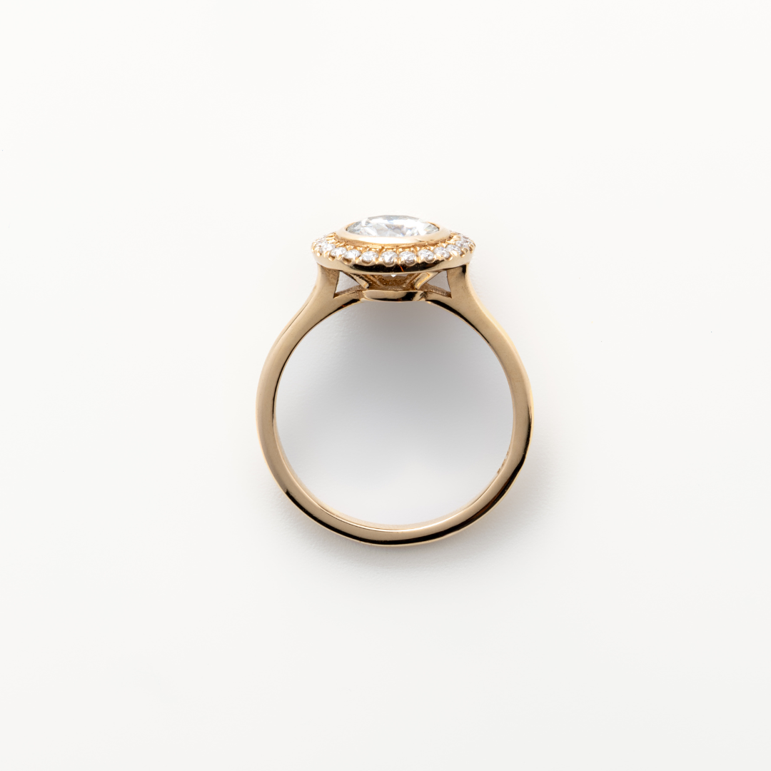 Commitment Collection: Dahlia Halo