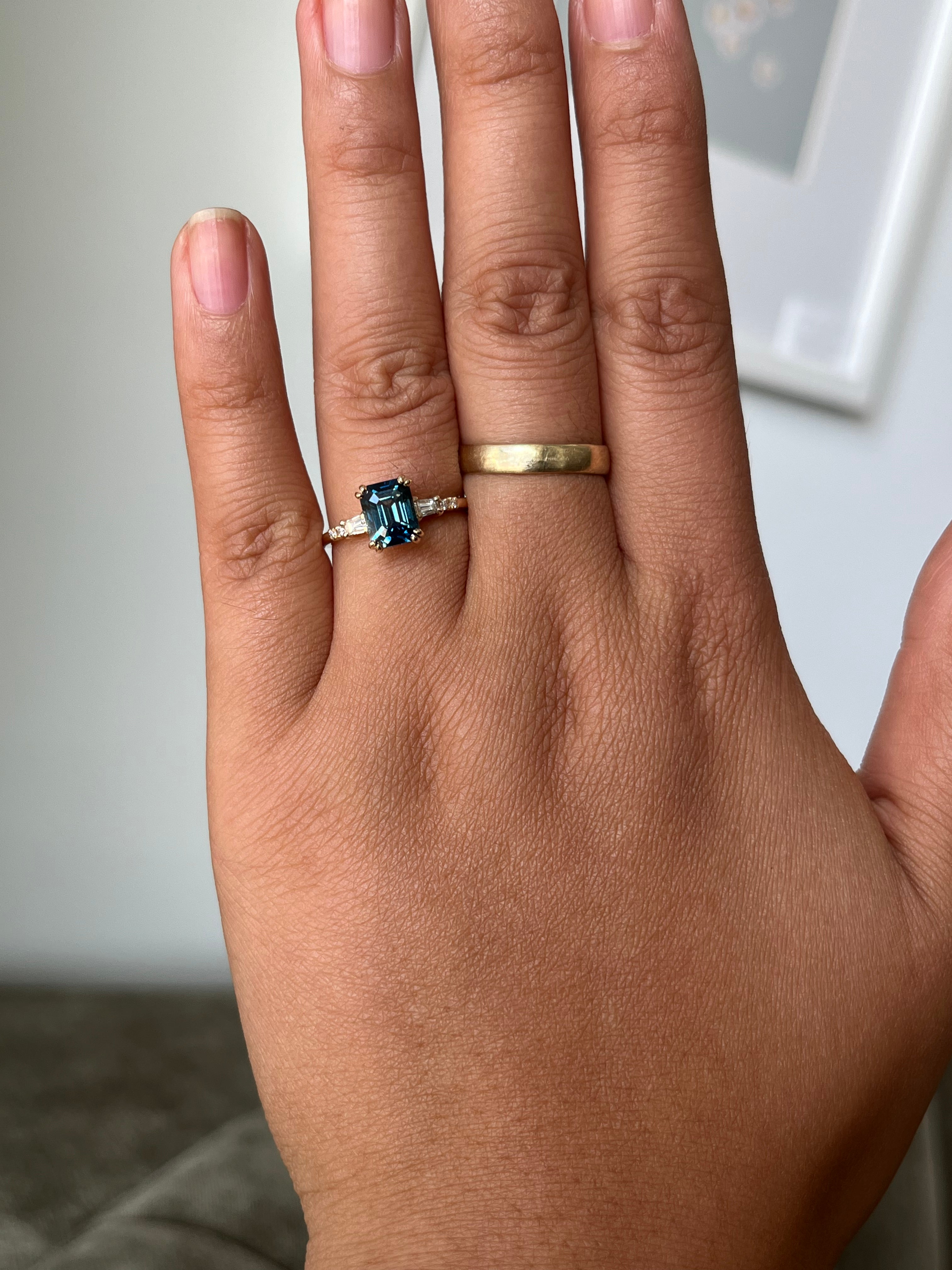 Peacock Teal Sapphire Sylvie Ring