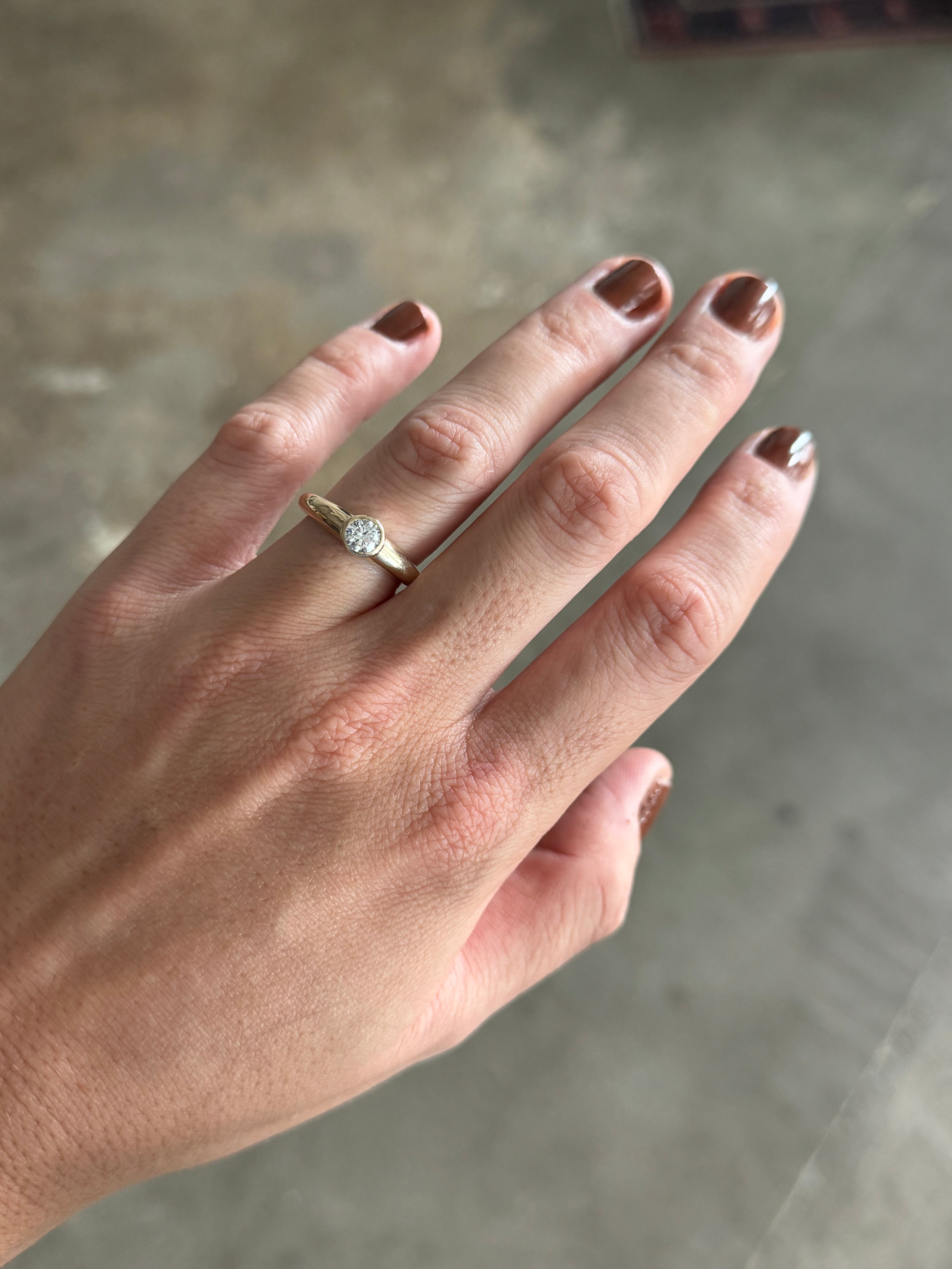 Selene Solitaire — Commitment, Curated