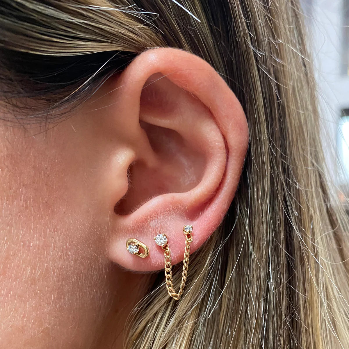 Single Link Prong Diamond Stud Earrings