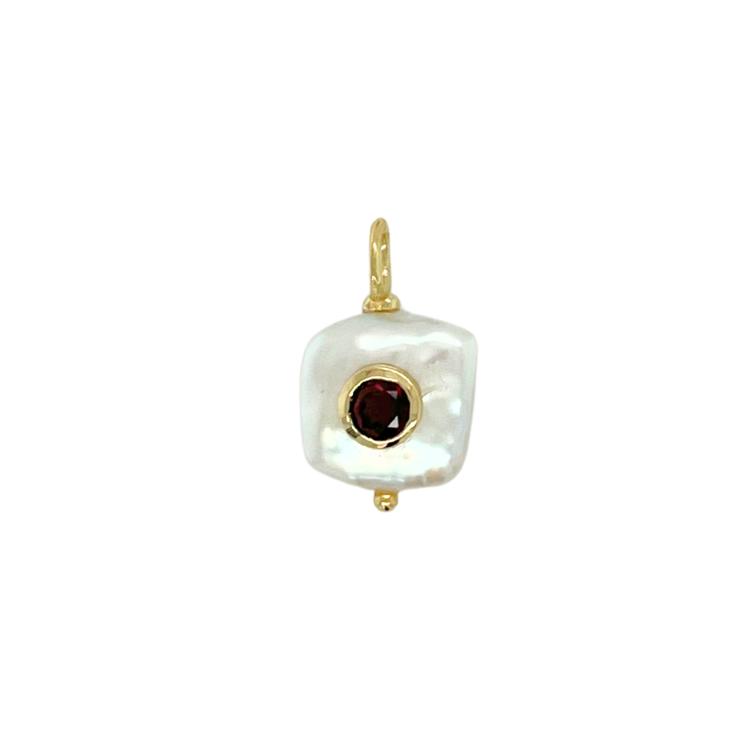Square Pearl Gemmie - Garnet