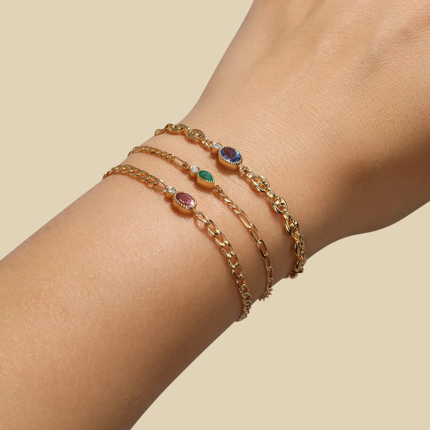 Paloma Pear Emerald Bracelet — Zahava Heirlooms Trunk Show