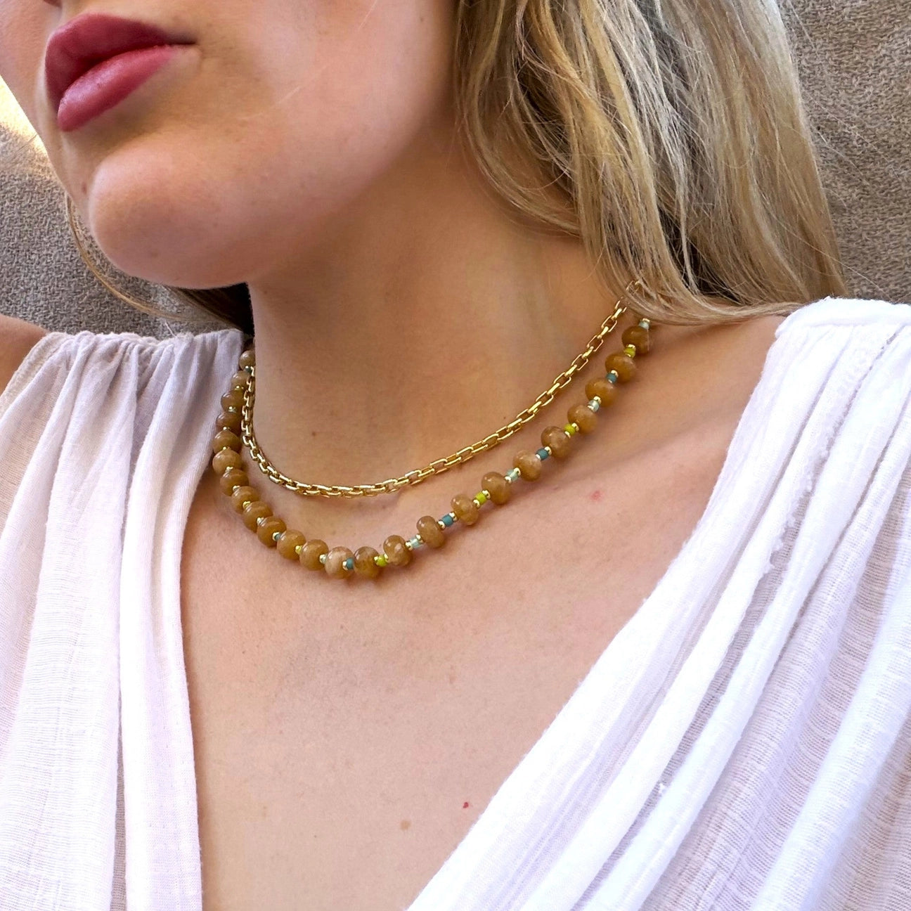 Saddle Stone Candy Necklace - Light Brown