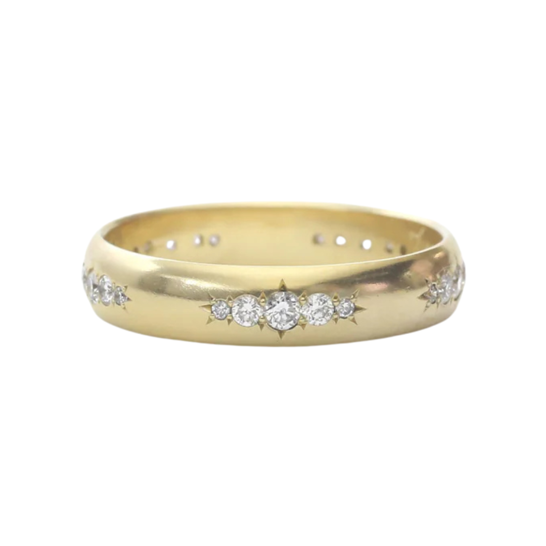 Five-Clustered Diamond Cloak Band - 4mm — Commitment, Curated