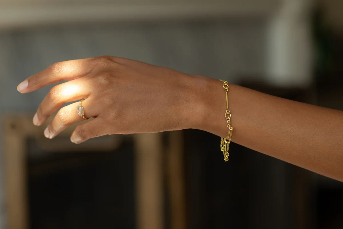 Romea Chain Bracelet — Tura Sugden Residency
