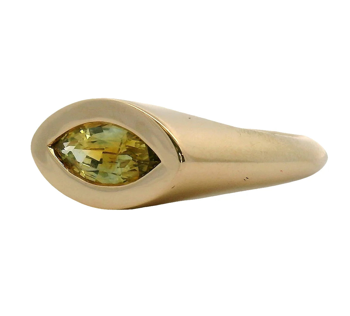 Dourado Ring — Commitment, Curated