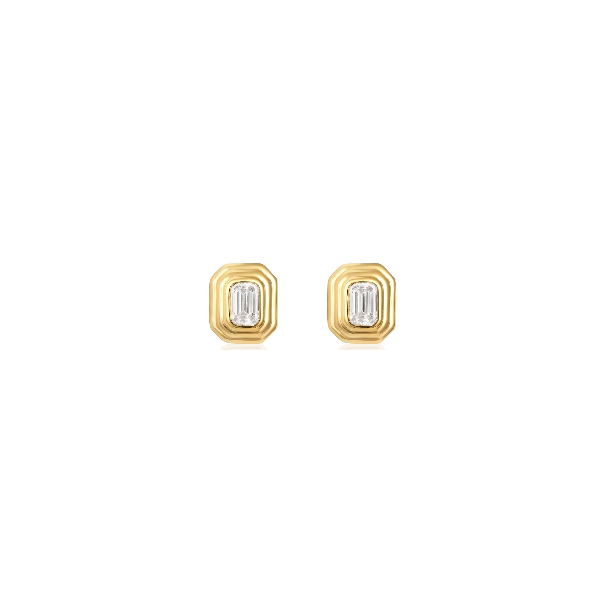 Fluted Bezel Emerald Cut Diamond Stud Earrings